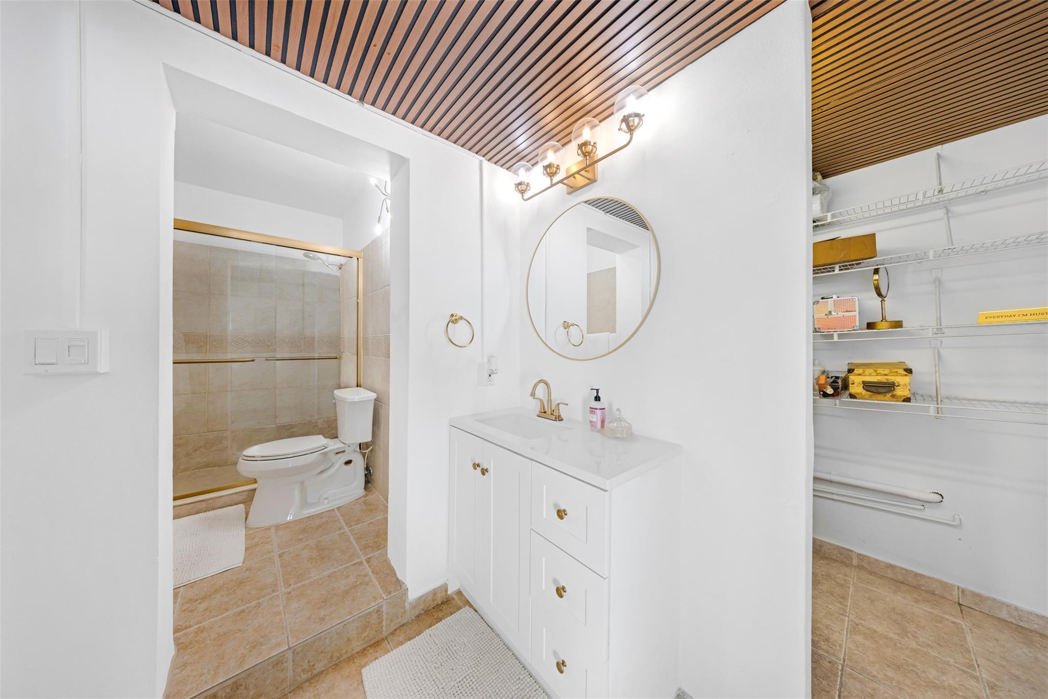 Coral Gardens 30-7 B - Residential