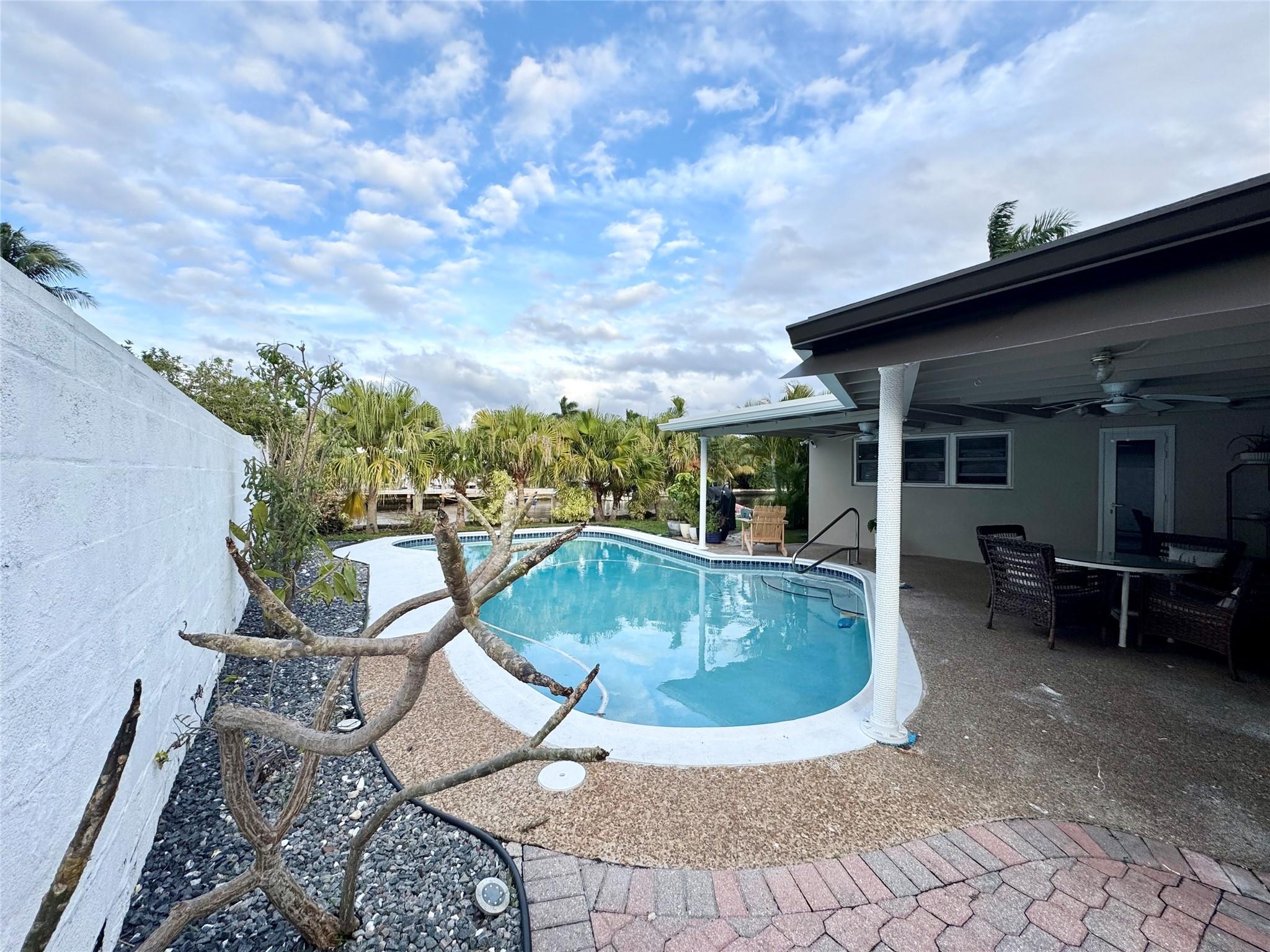 Coral Gardens 30-7 B - Residential