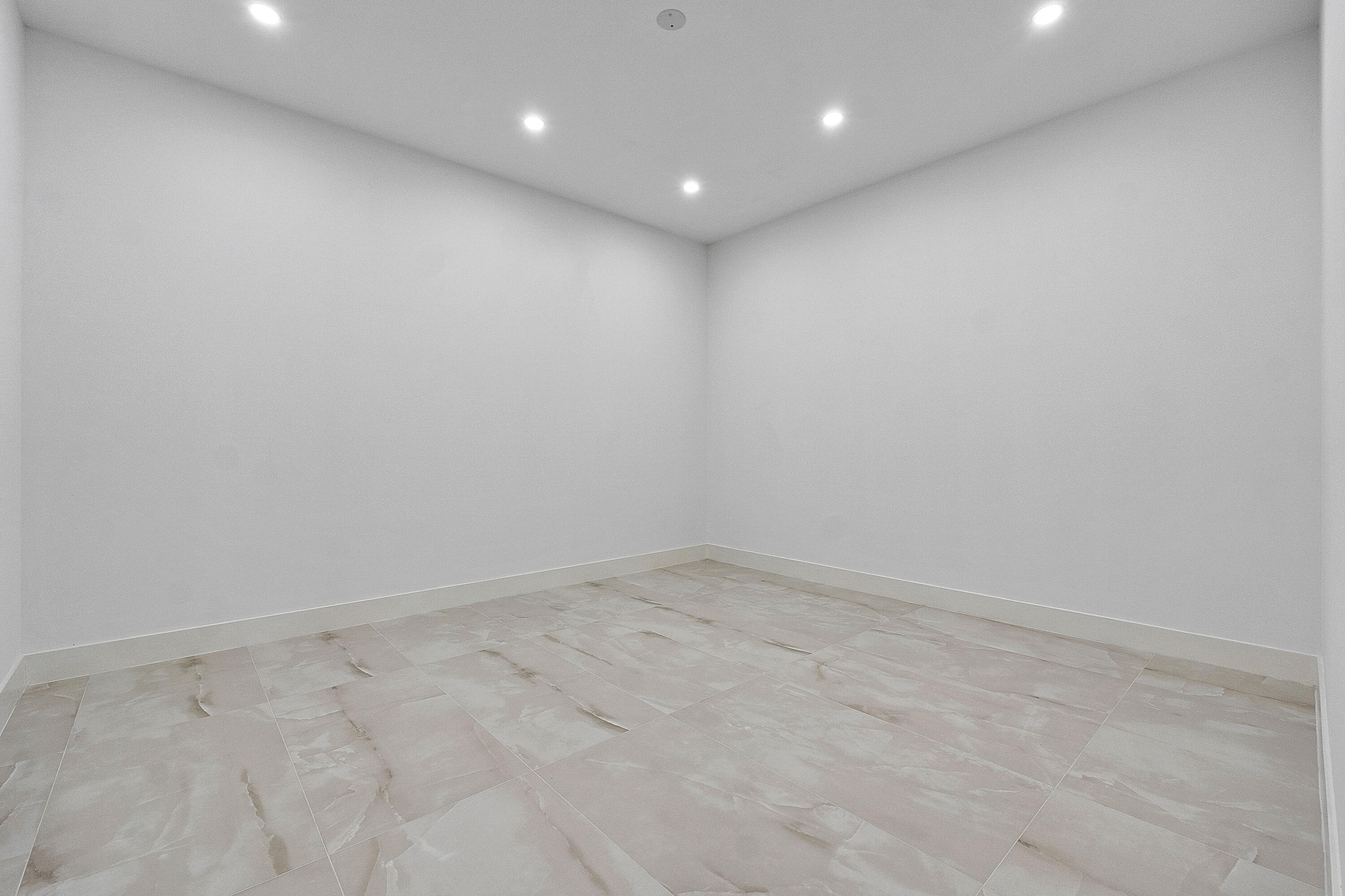 SLS REAL ESTATE 4 - Residential