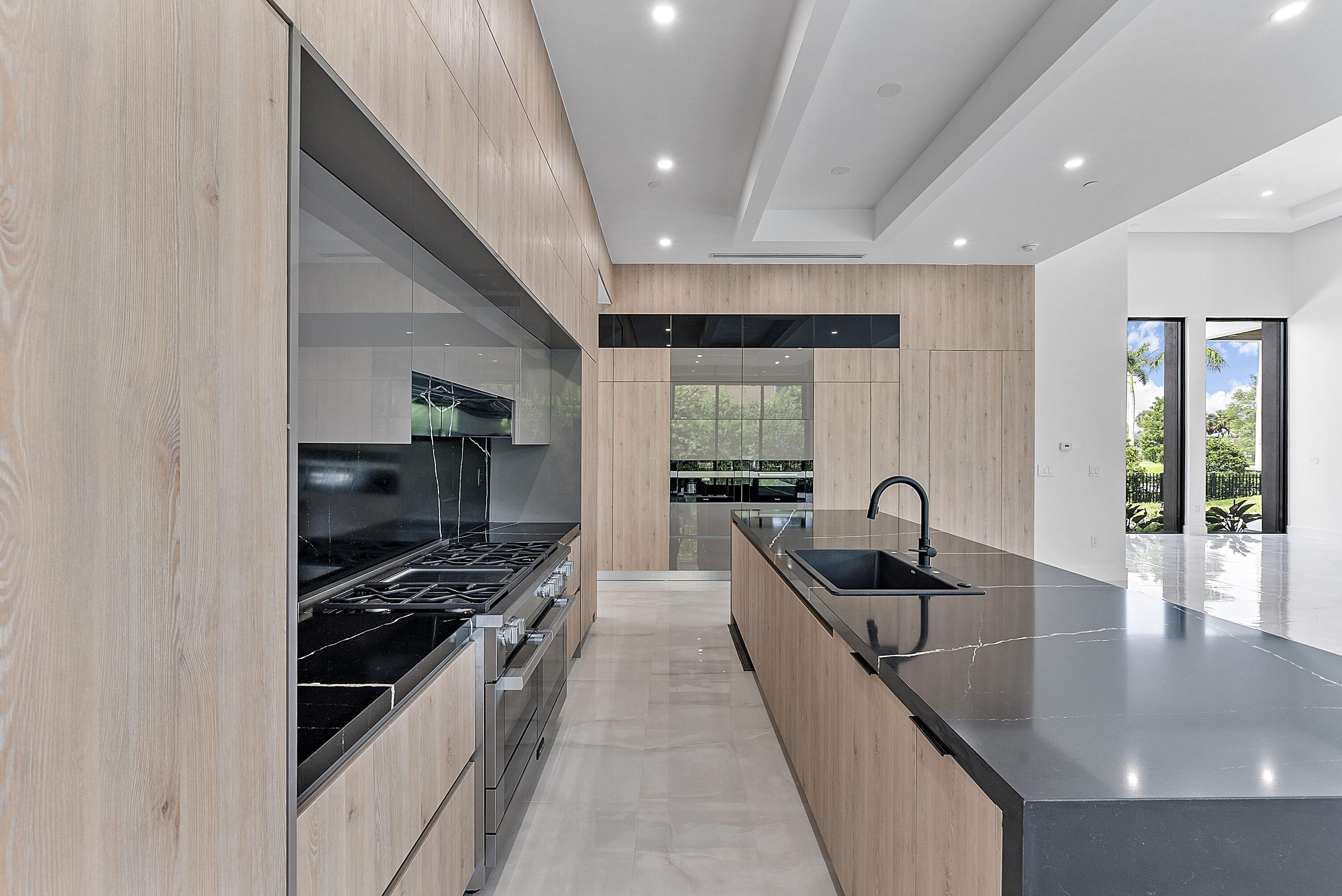 SLS REAL ESTATE 4 - Residential