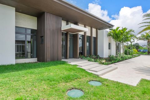 Tiny photo for 11781 NW 15th Street, Plantation, FL 33323 (MLS # B26003032)