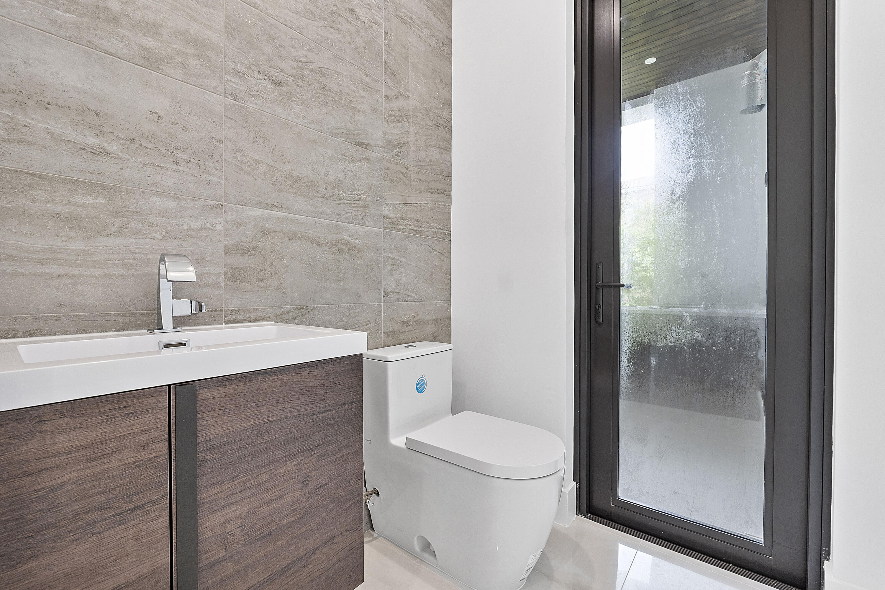 SLS REAL ESTATE 4 - Residential