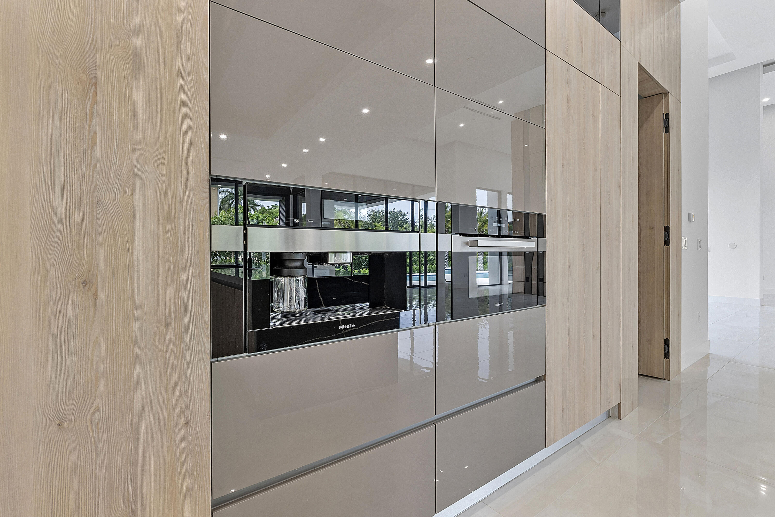 SLS REAL ESTATE 4 - Residential