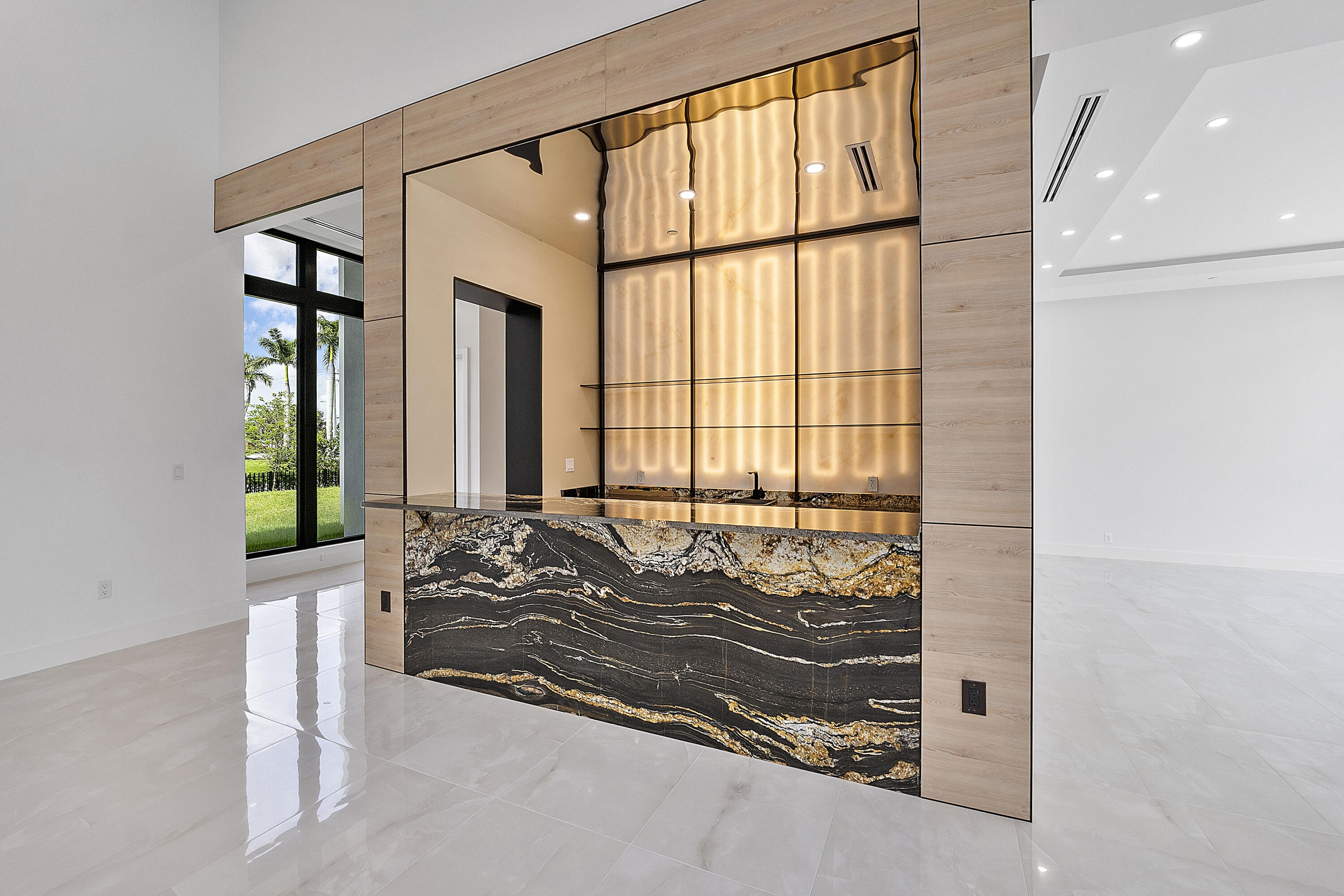 SLS REAL ESTATE 4 - Residential