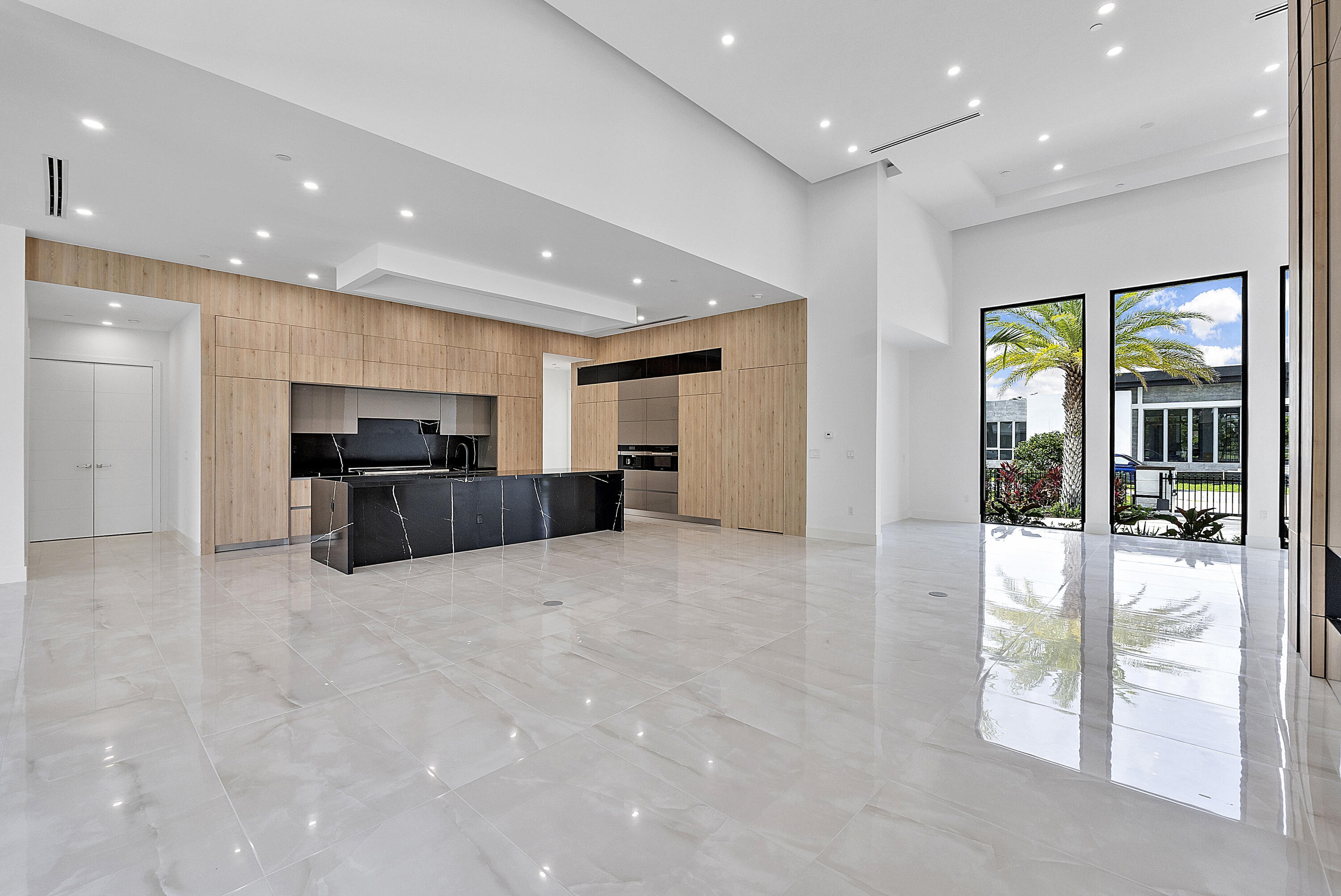 SLS REAL ESTATE 4 - Residential