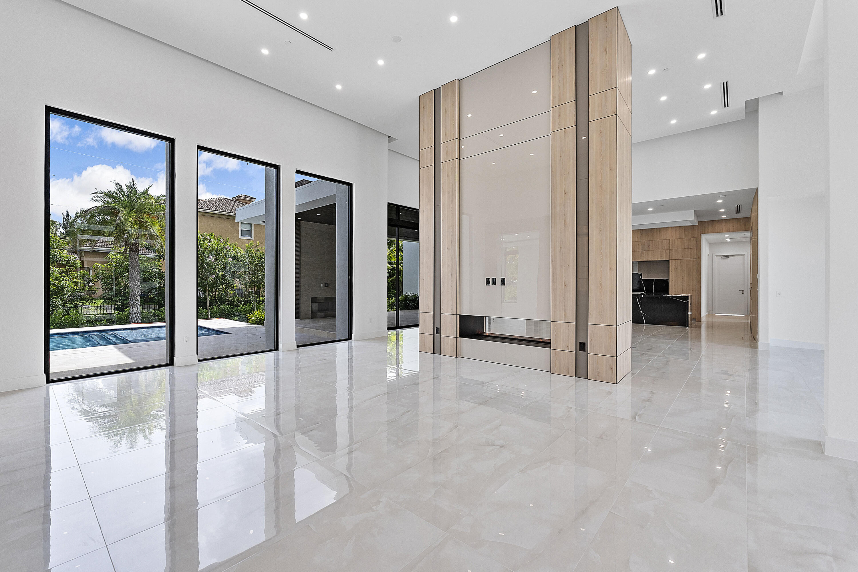 SLS REAL ESTATE 4 - Residential