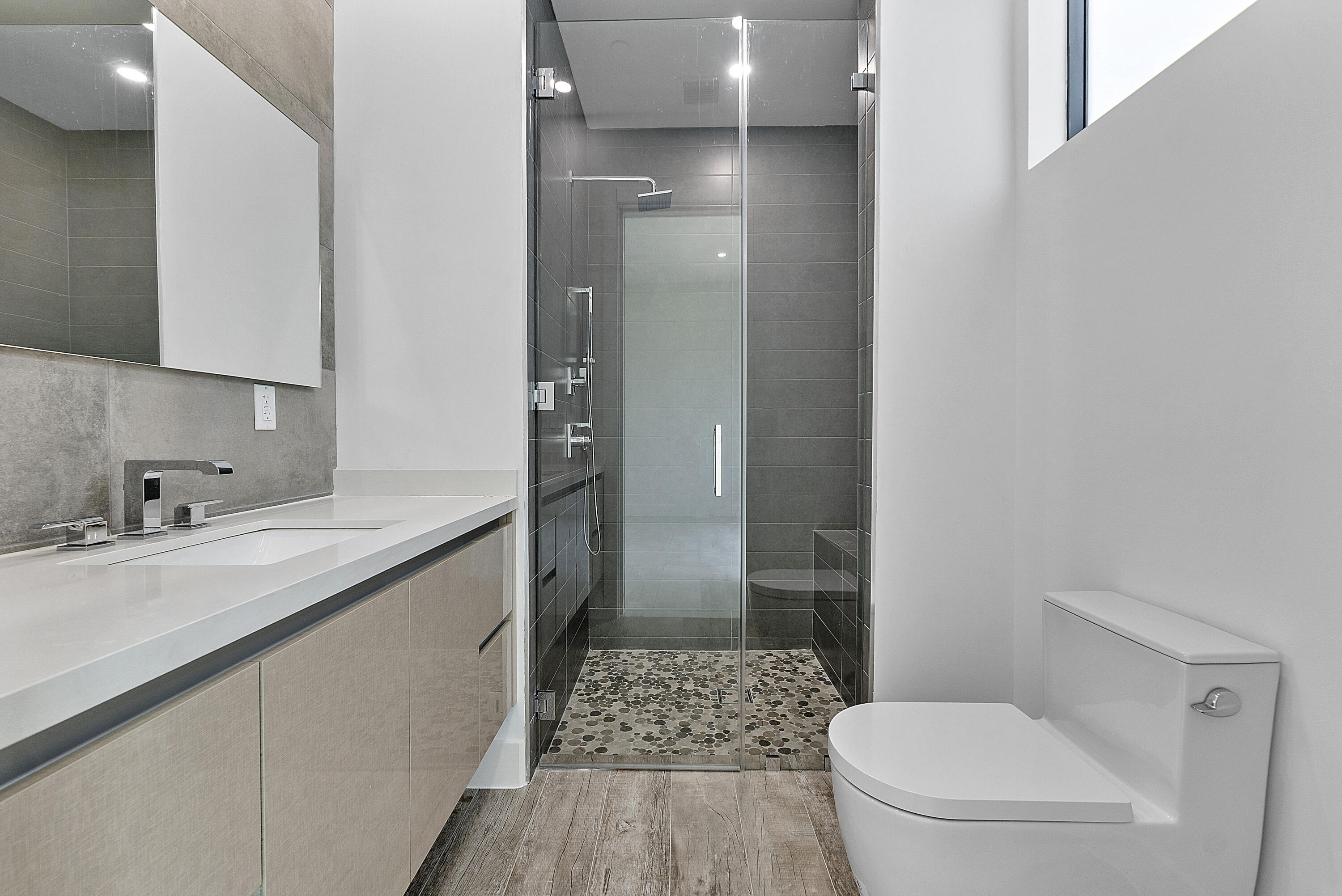 SLS REAL ESTATE 4 - Residential