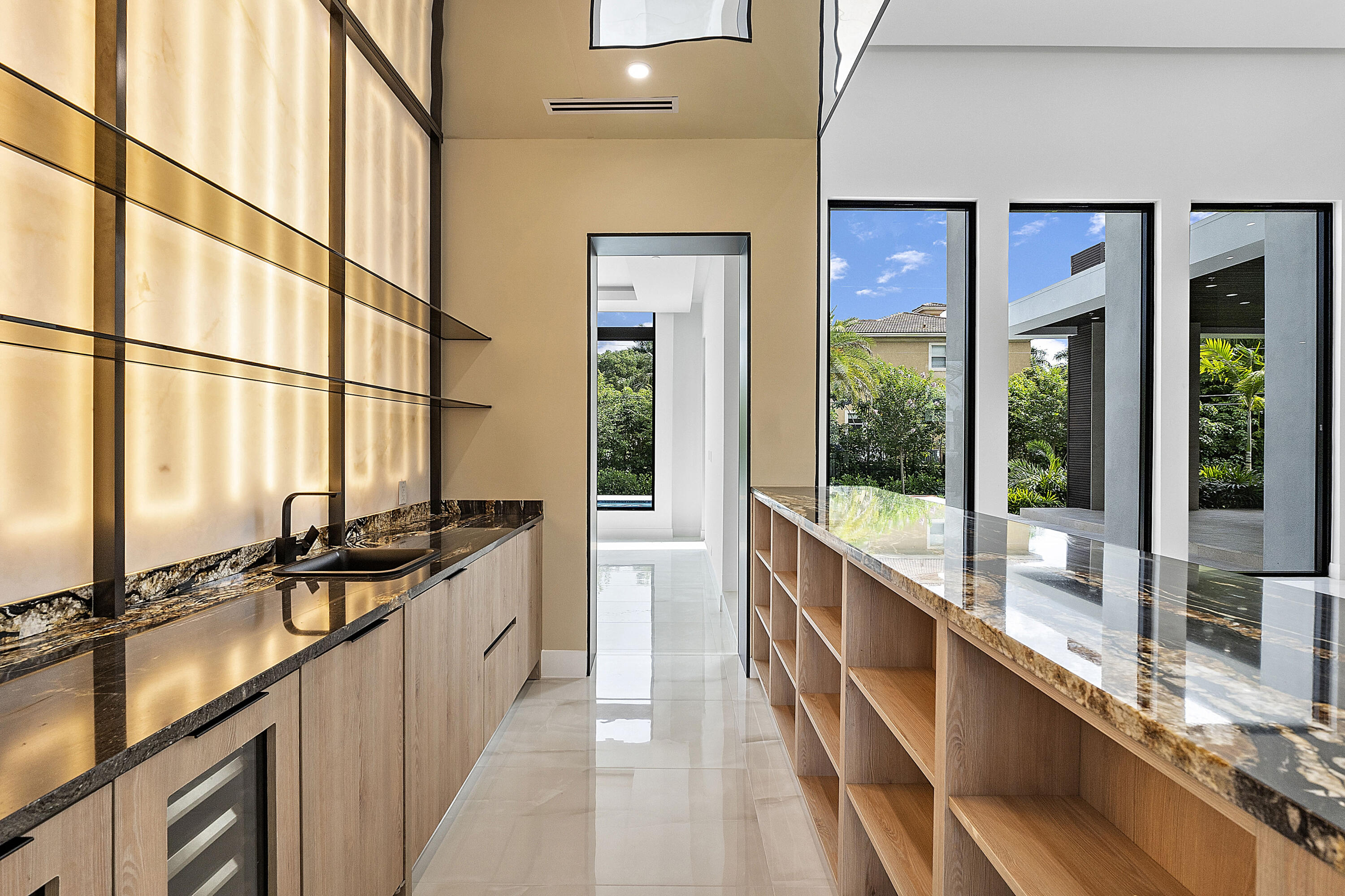 SLS REAL ESTATE 4 - Residential