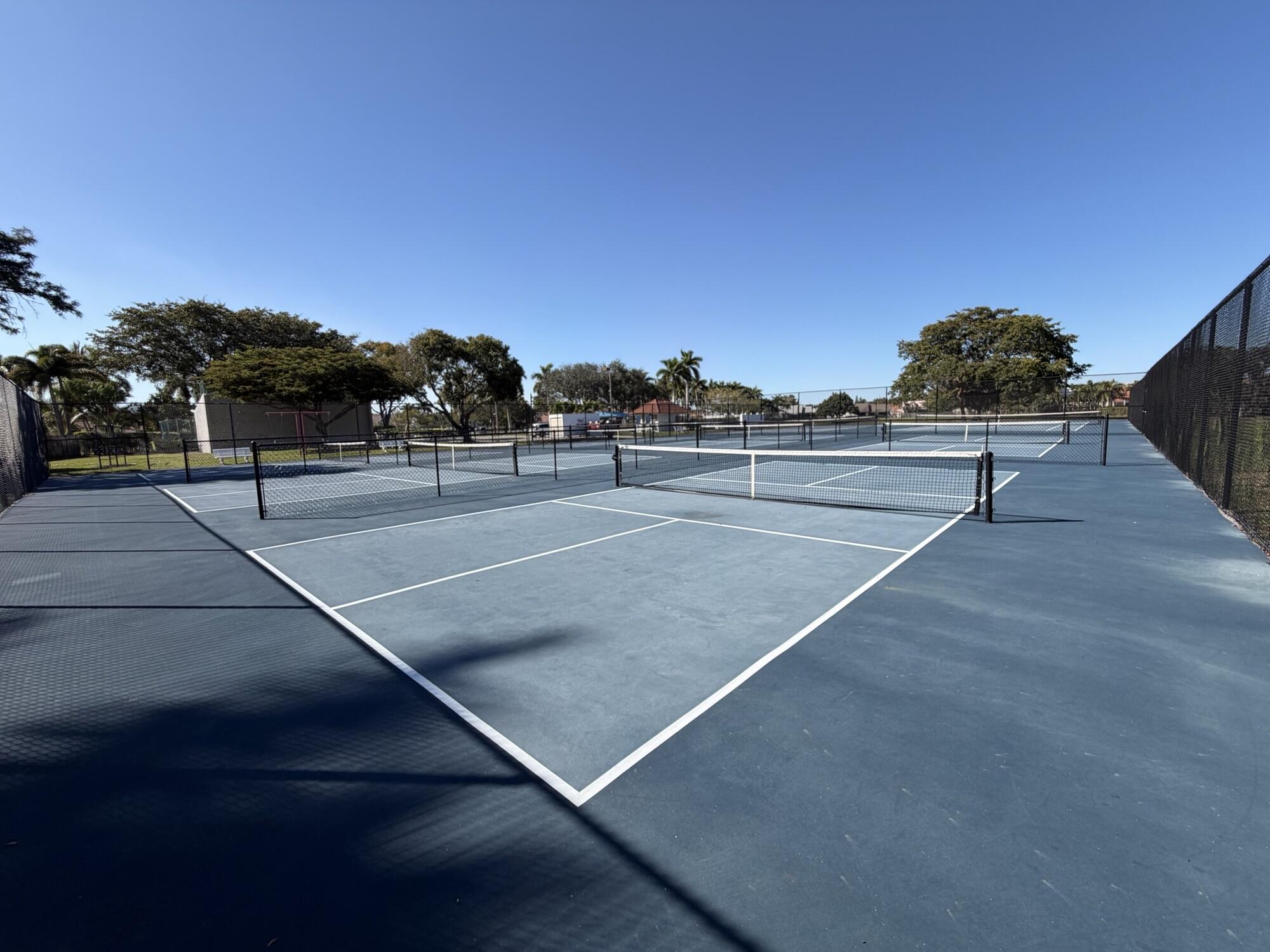 SUN VALLEY 2 - Residential Lease