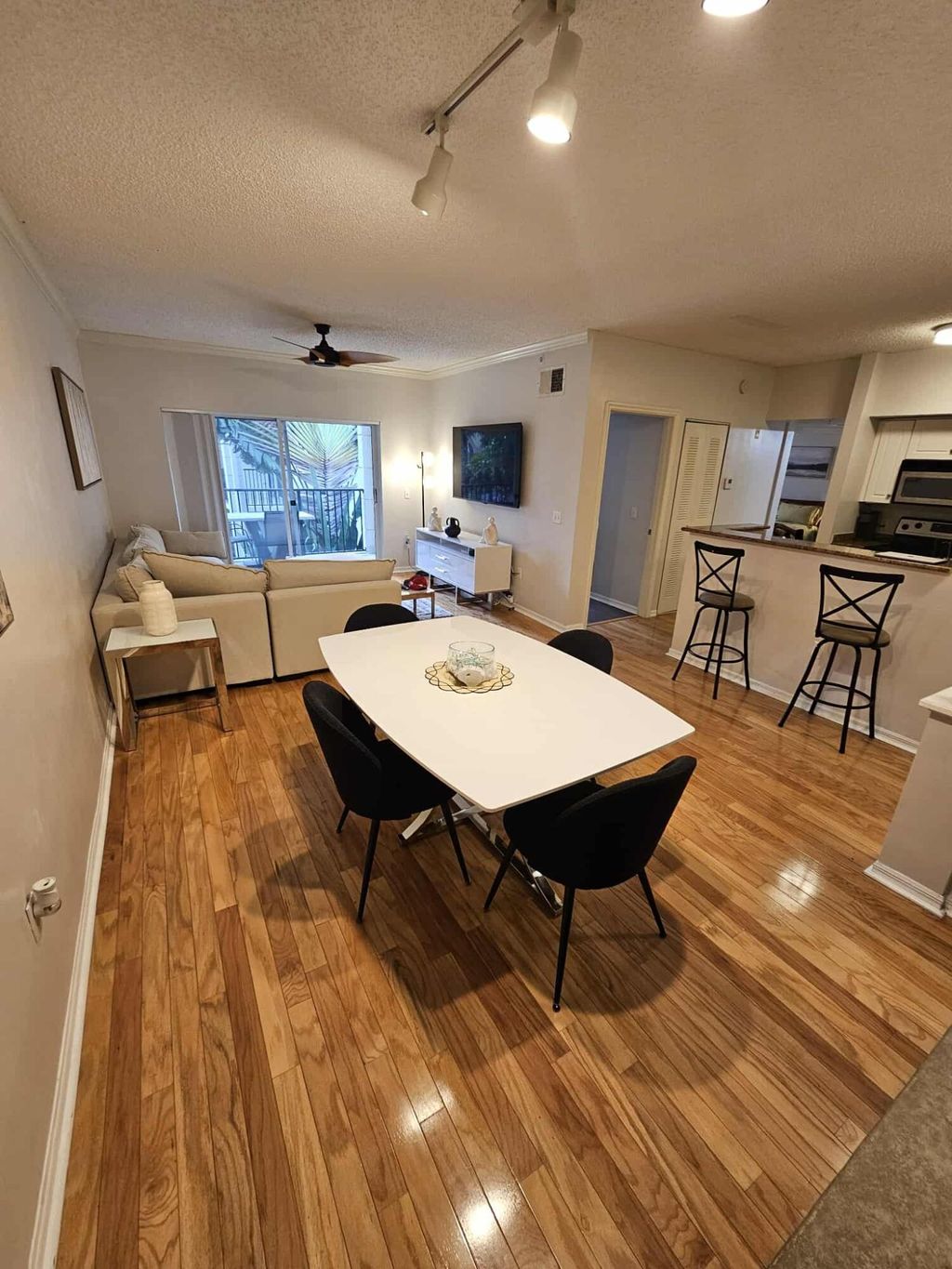Photo of 2302 Tuscany Way, Boynton Beach, FL 33435 (MLS # R11126892)