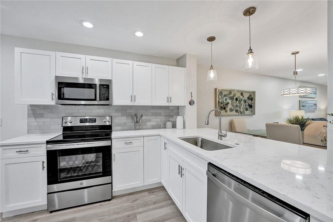 SOUTHPORT AT HUNTERS RUN - Residential