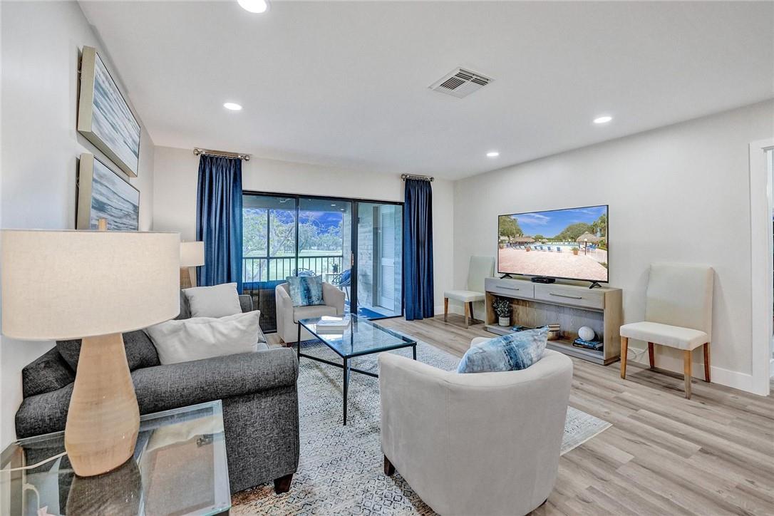 SOUTHPORT AT HUNTERS RUN - Residential