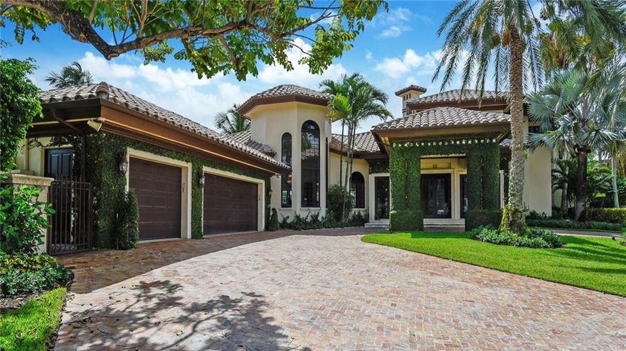 Las Olas estate with 275' waterfront.