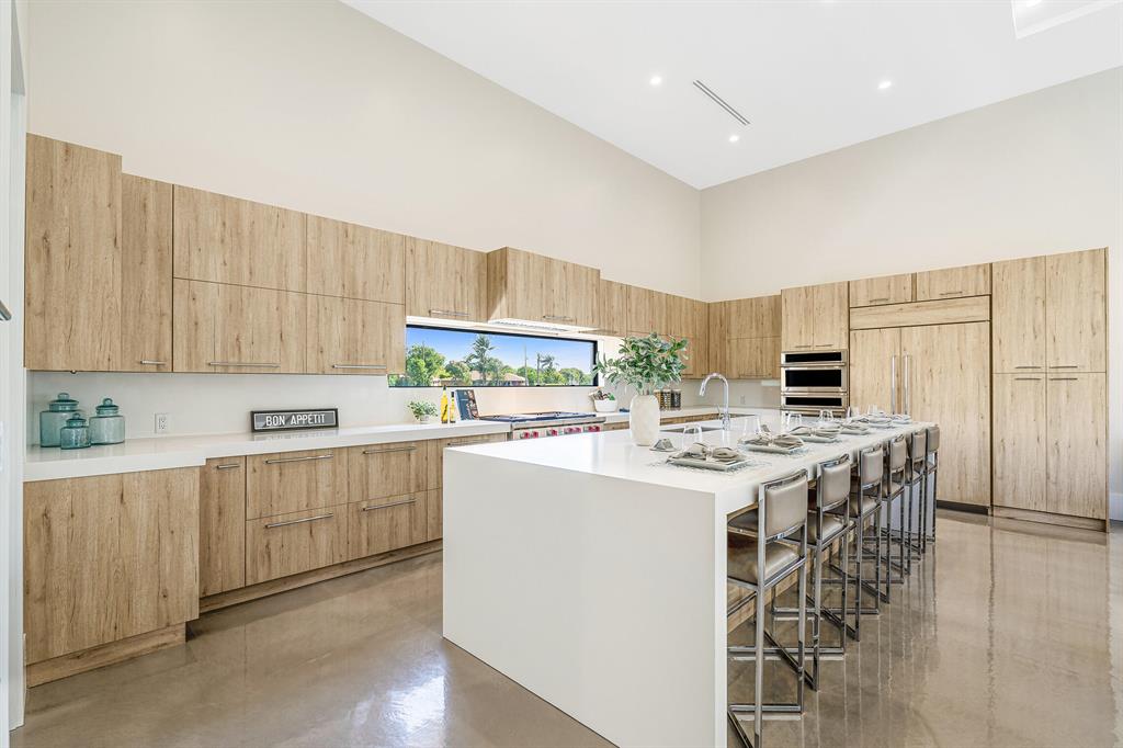 PRESIDENT COUNTRY CLUB 4 - Residential