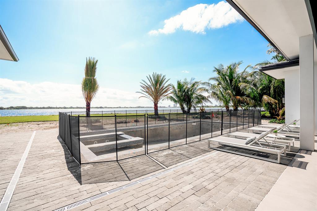 PRESIDENT COUNTRY CLUB 4 - Residential