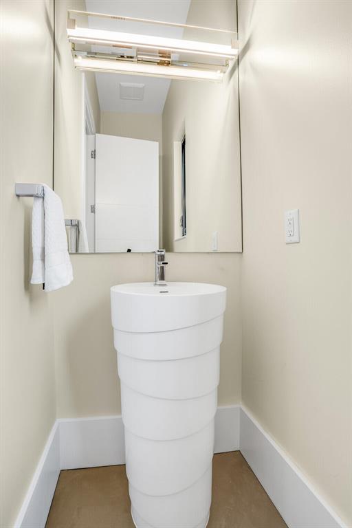 PRESIDENT COUNTRY CLUB 4 - Residential