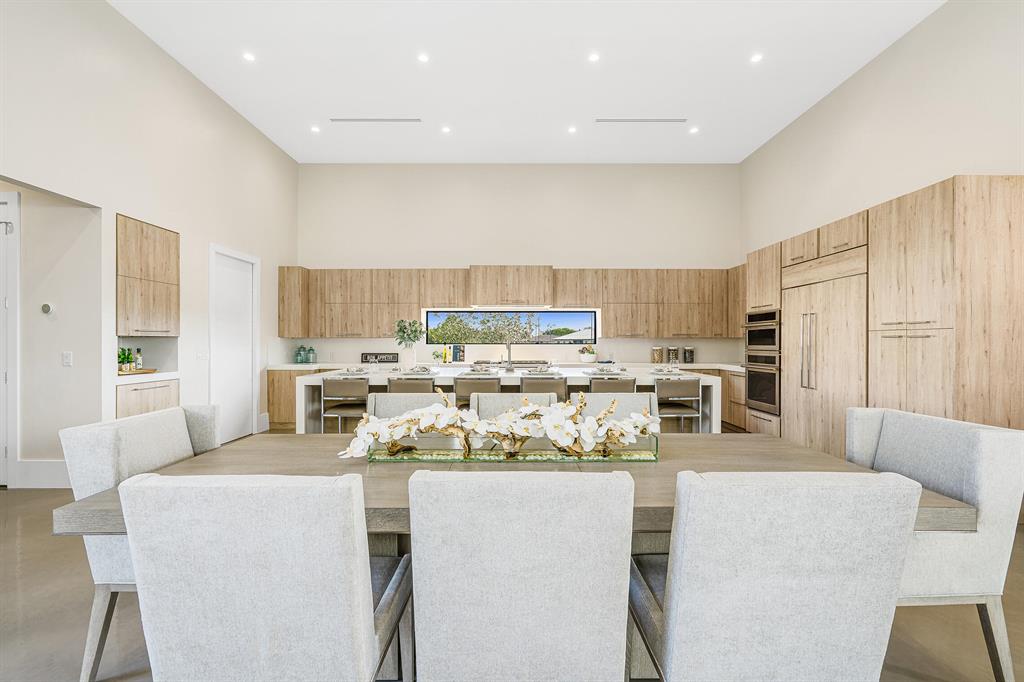 PRESIDENT COUNTRY CLUB 4 - Residential