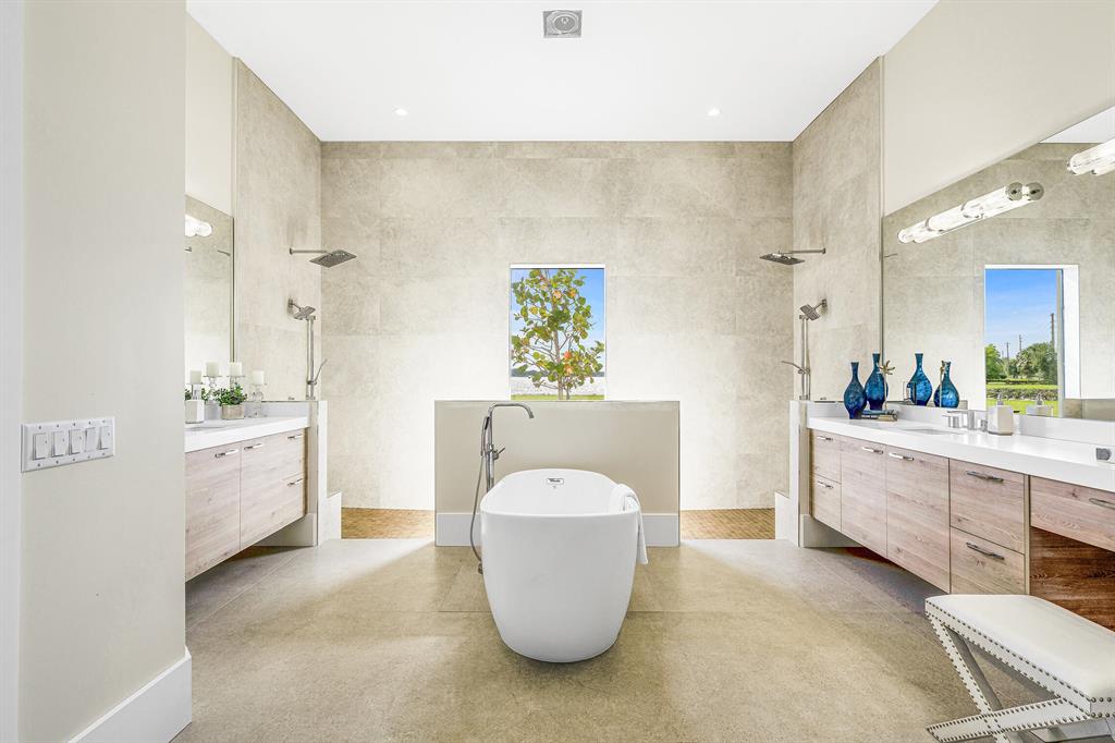 PRESIDENT COUNTRY CLUB 4 - Residential