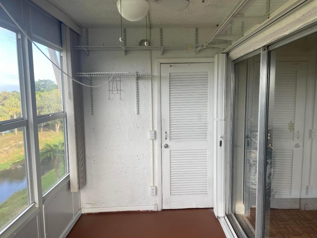 Lakeside Village - Residential Lease