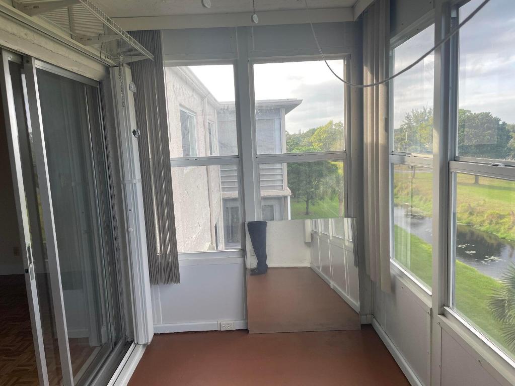 Lakeside Village - Residential Lease