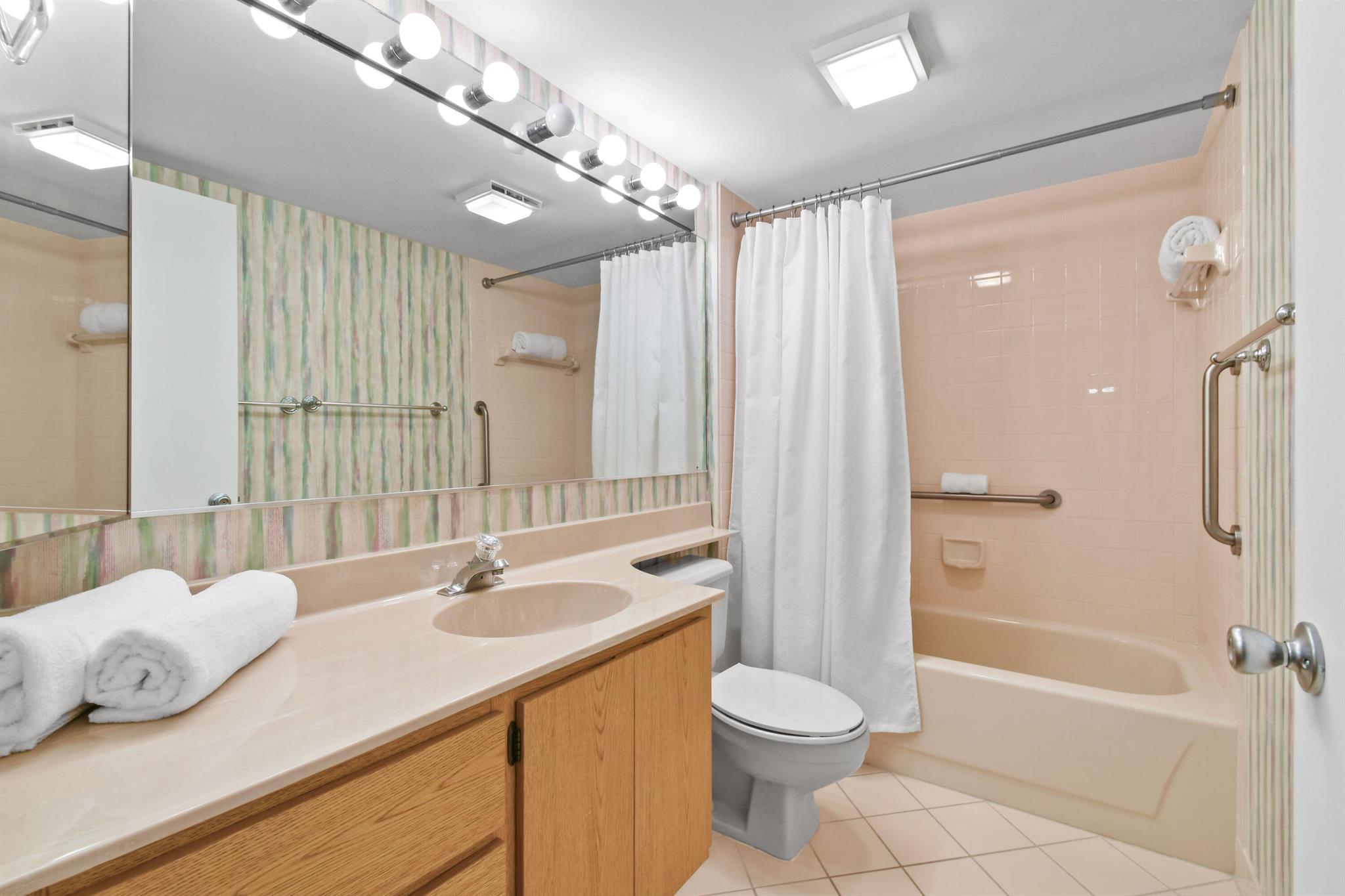 OCEAN AT THE BLUFFS SOUTH - Residential