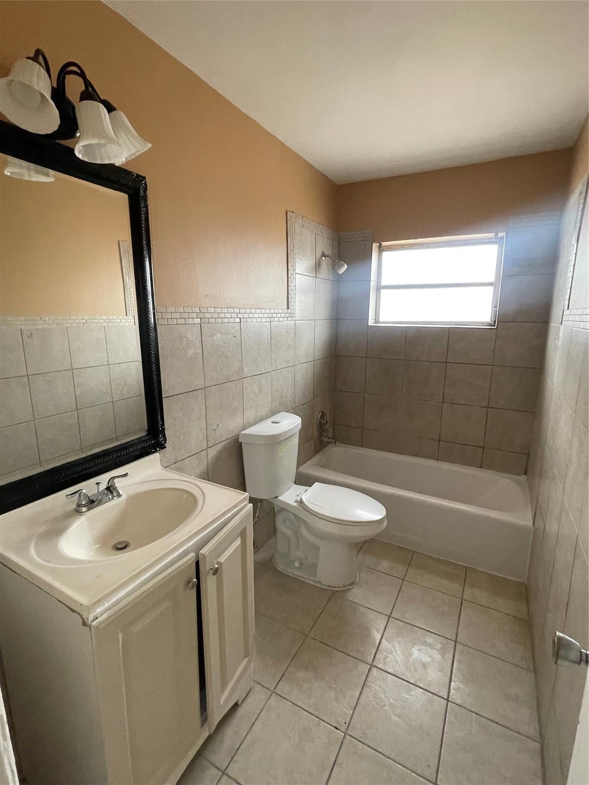 1316 - Residential Lease