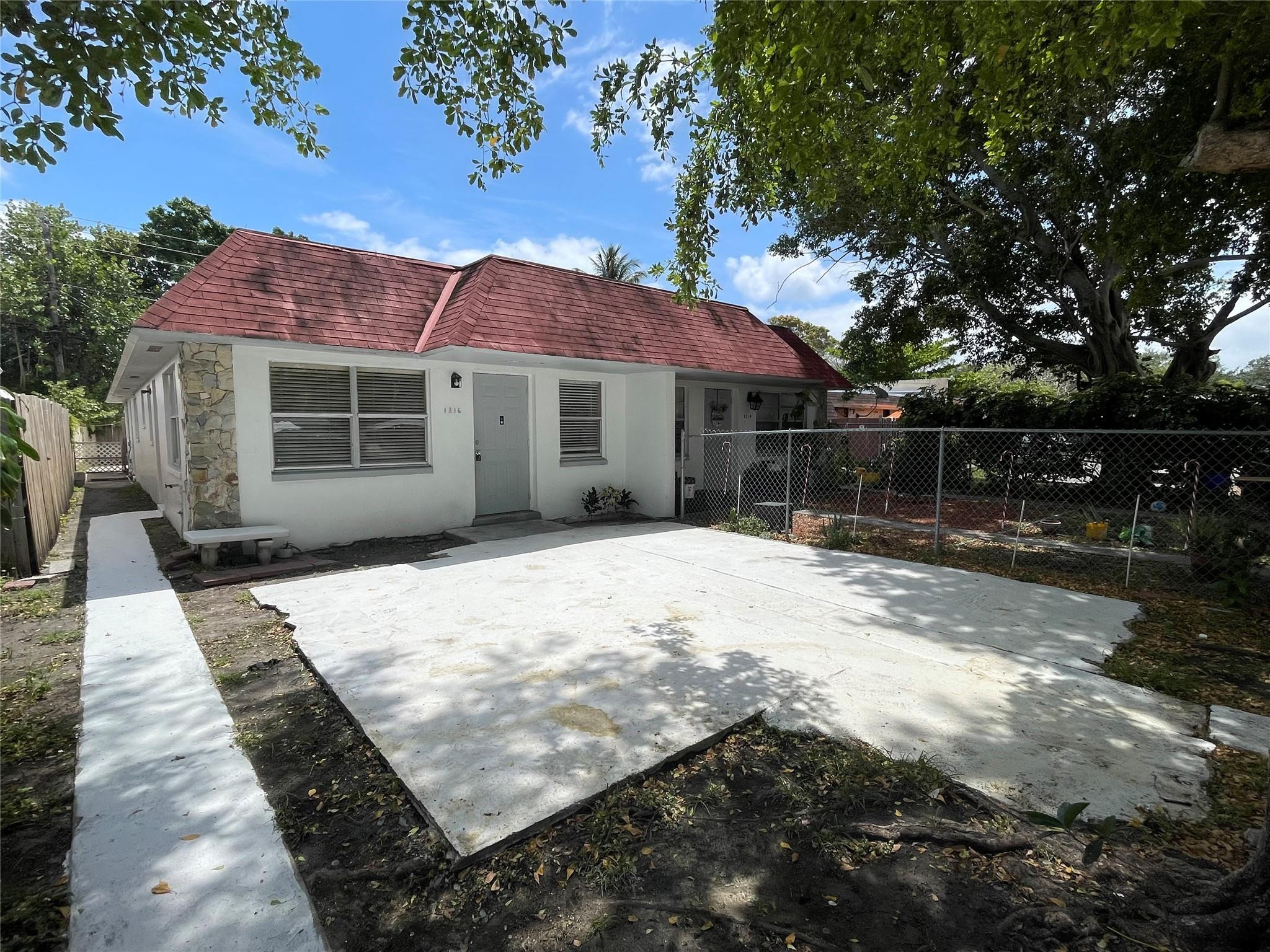 1316 - Residential Lease