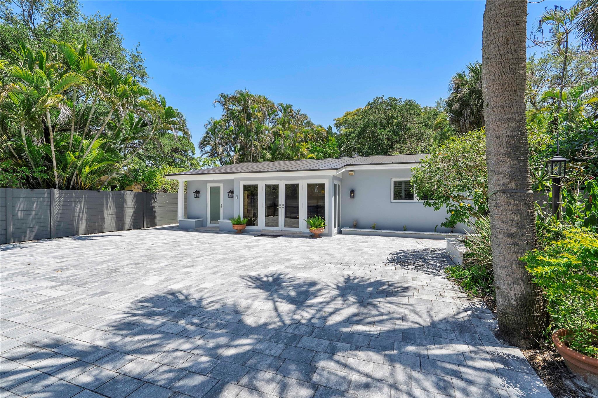 Riverside Add Amd 1-13 B - Residential Lease