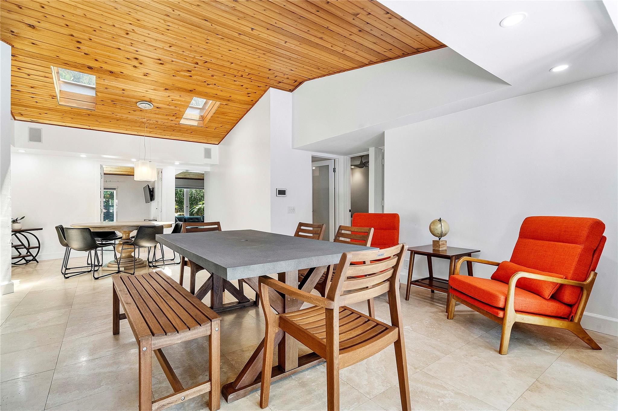 Riverside Add Amd 1-13 B - Residential Lease