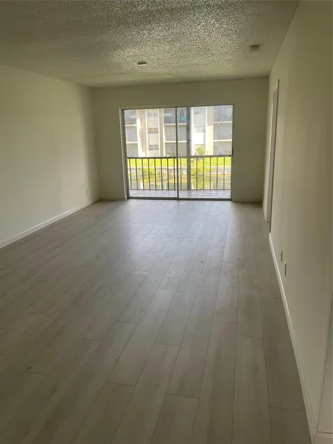 7925 Colony Cir Unit 206, Fort Lauderdale, FL MLS: F10494068