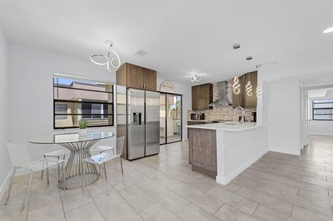 234 Capri E Delray Beach FL 33484