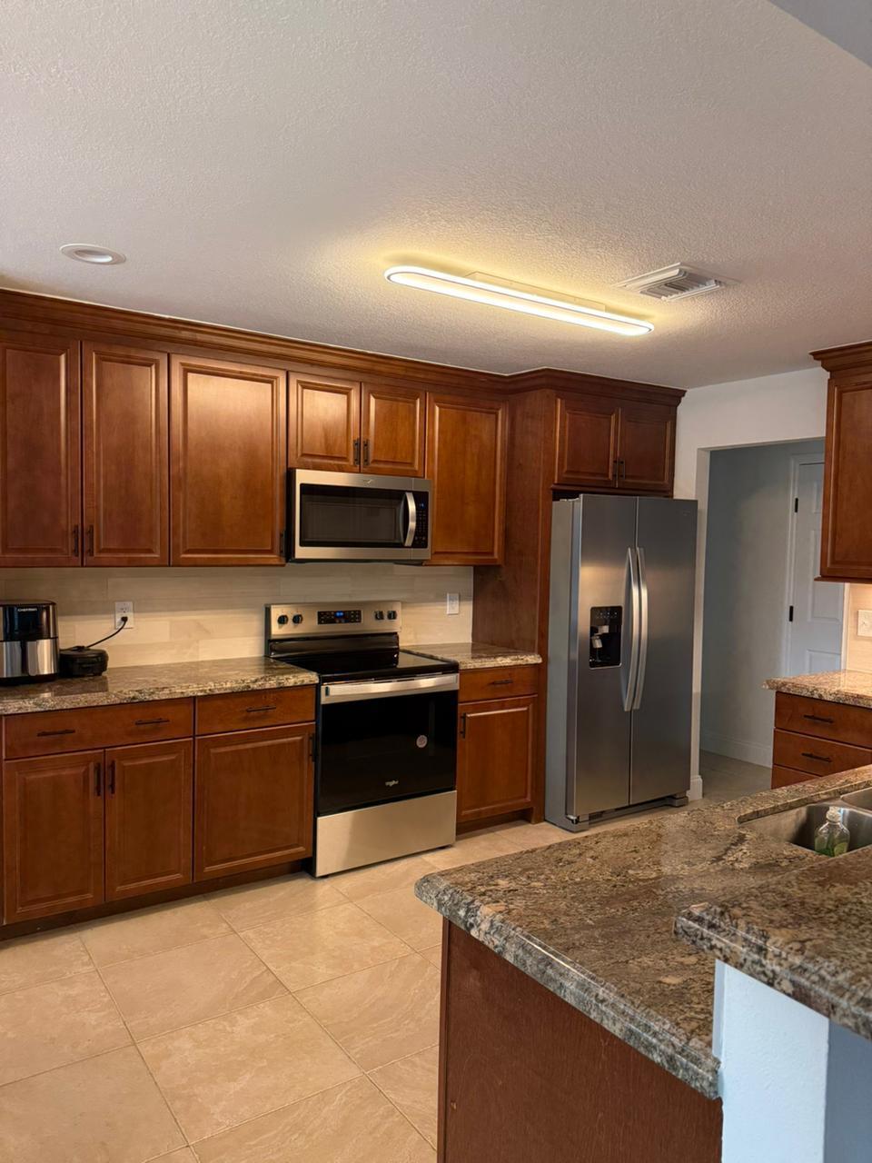 GREENVIEW SHORES 2 OF WEL - Residential Lease