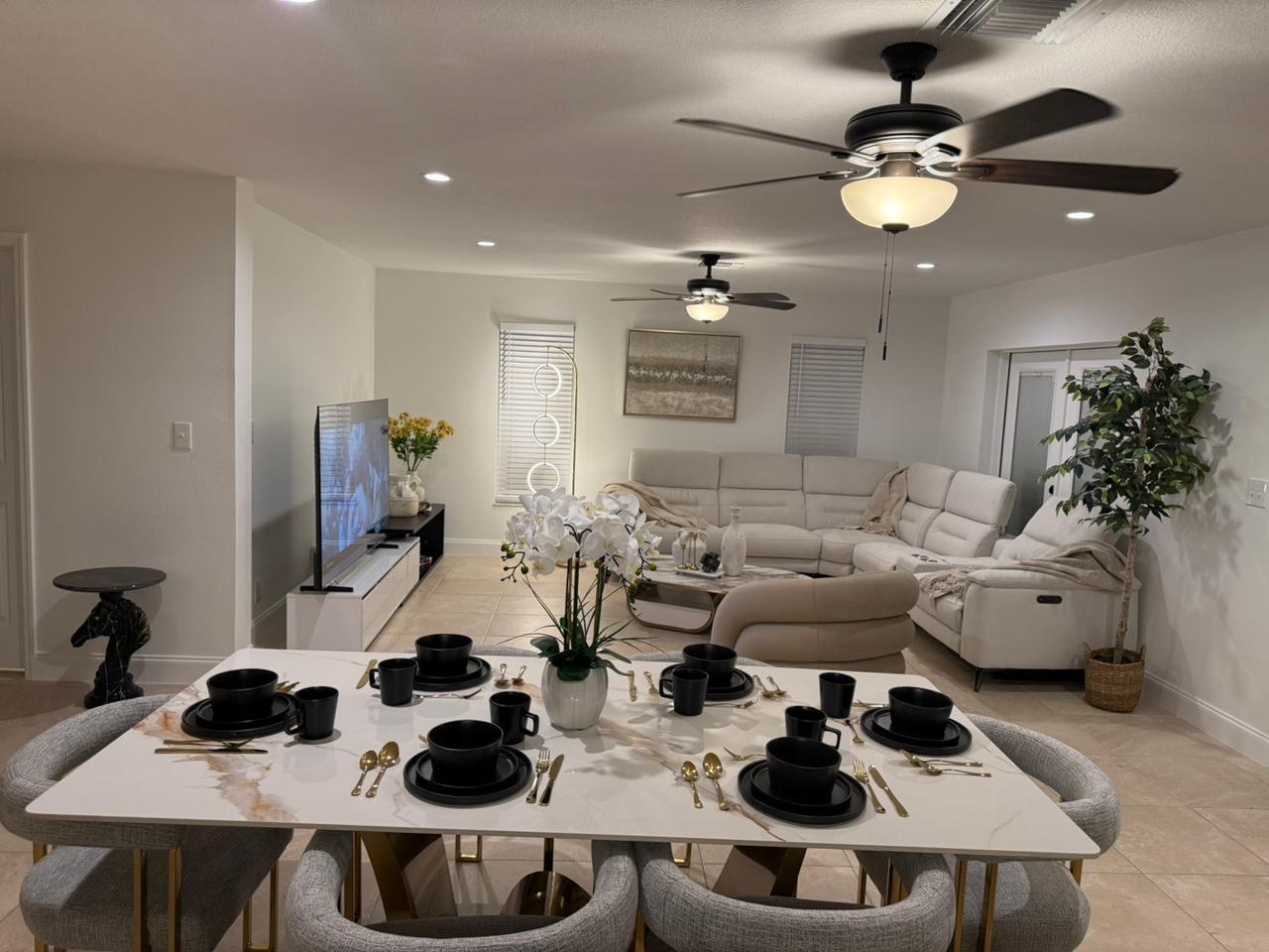 GREENVIEW SHORES 2 OF WEL - Residential Lease