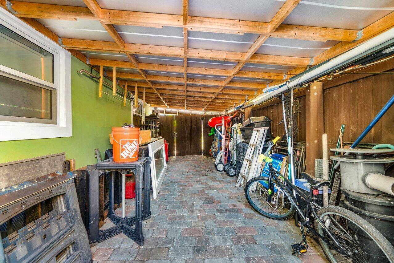 COUNTRY CLUB VILLAGE SEC A - Residential