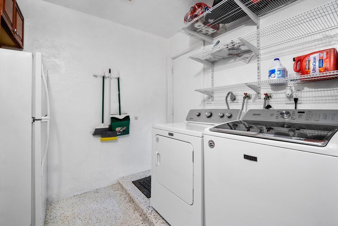 COUNTRY CLUB VILLAGE SEC A - Residential