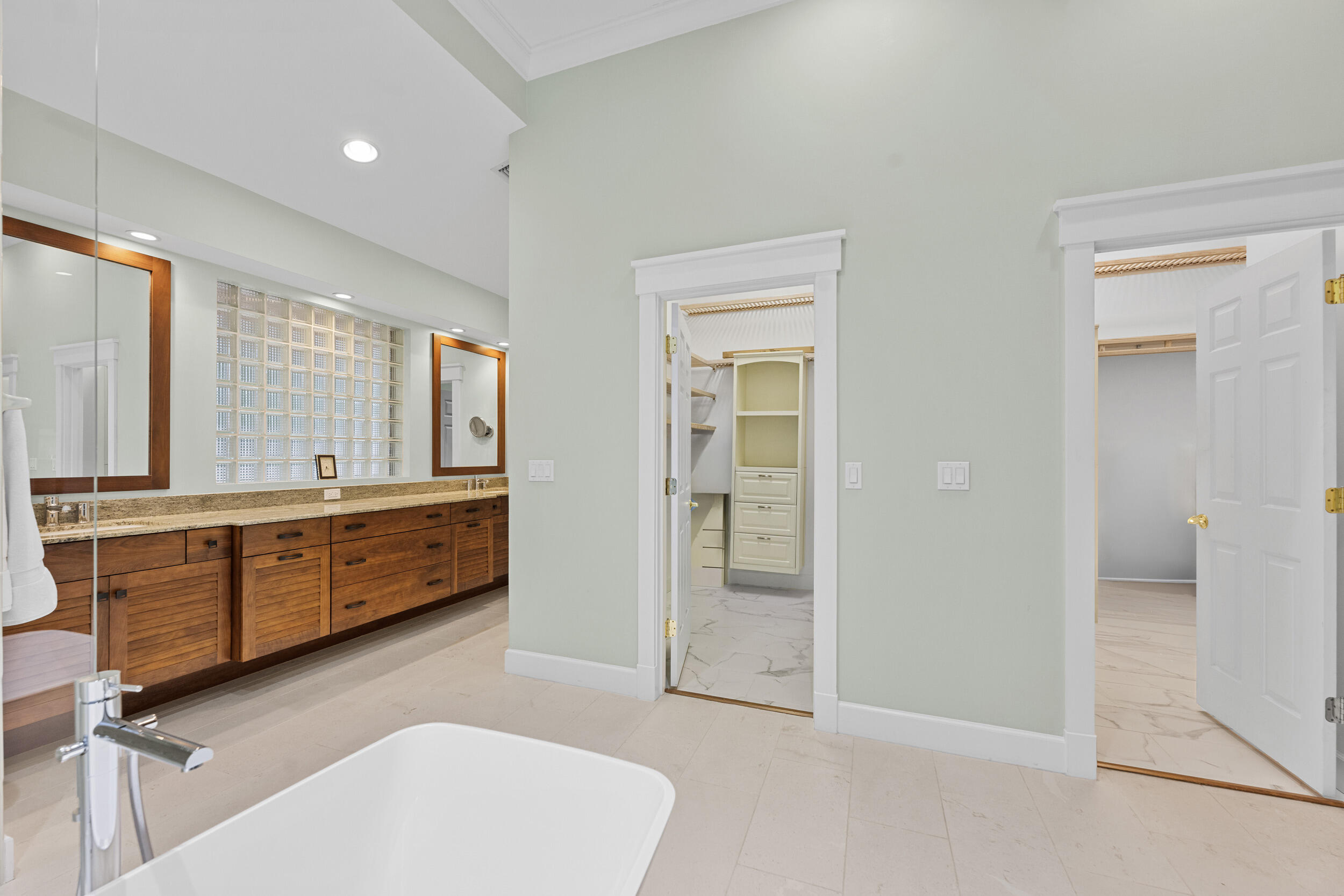 CACHE CAY SUBDIVISION - Residential