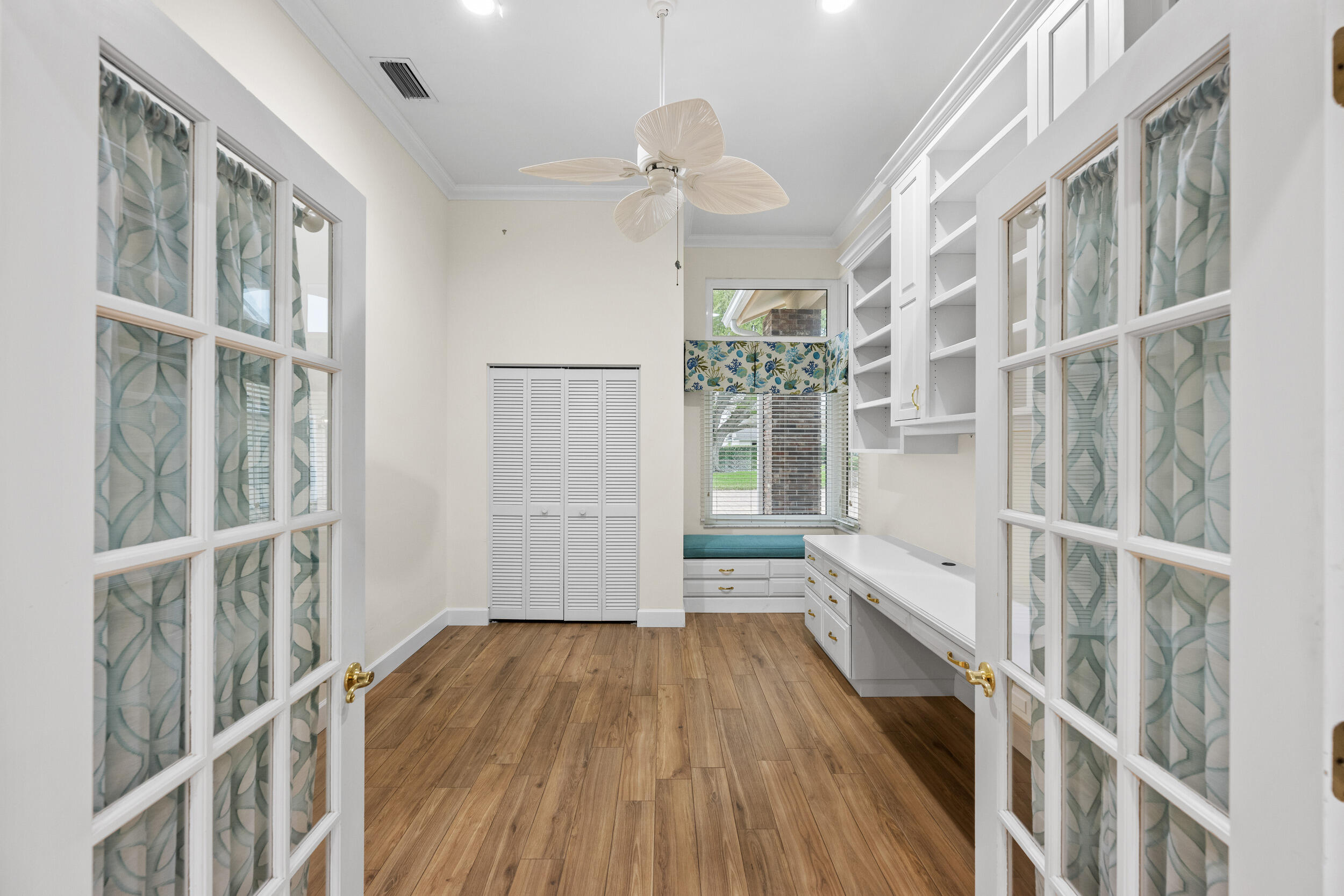 CACHE CAY SUBDIVISION - Residential