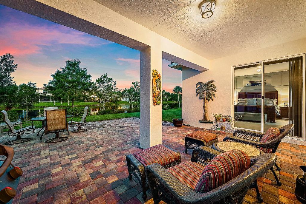 Photo of 119 Castle Island Place, Jupiter, FL 33458 (MLS # R11110426)