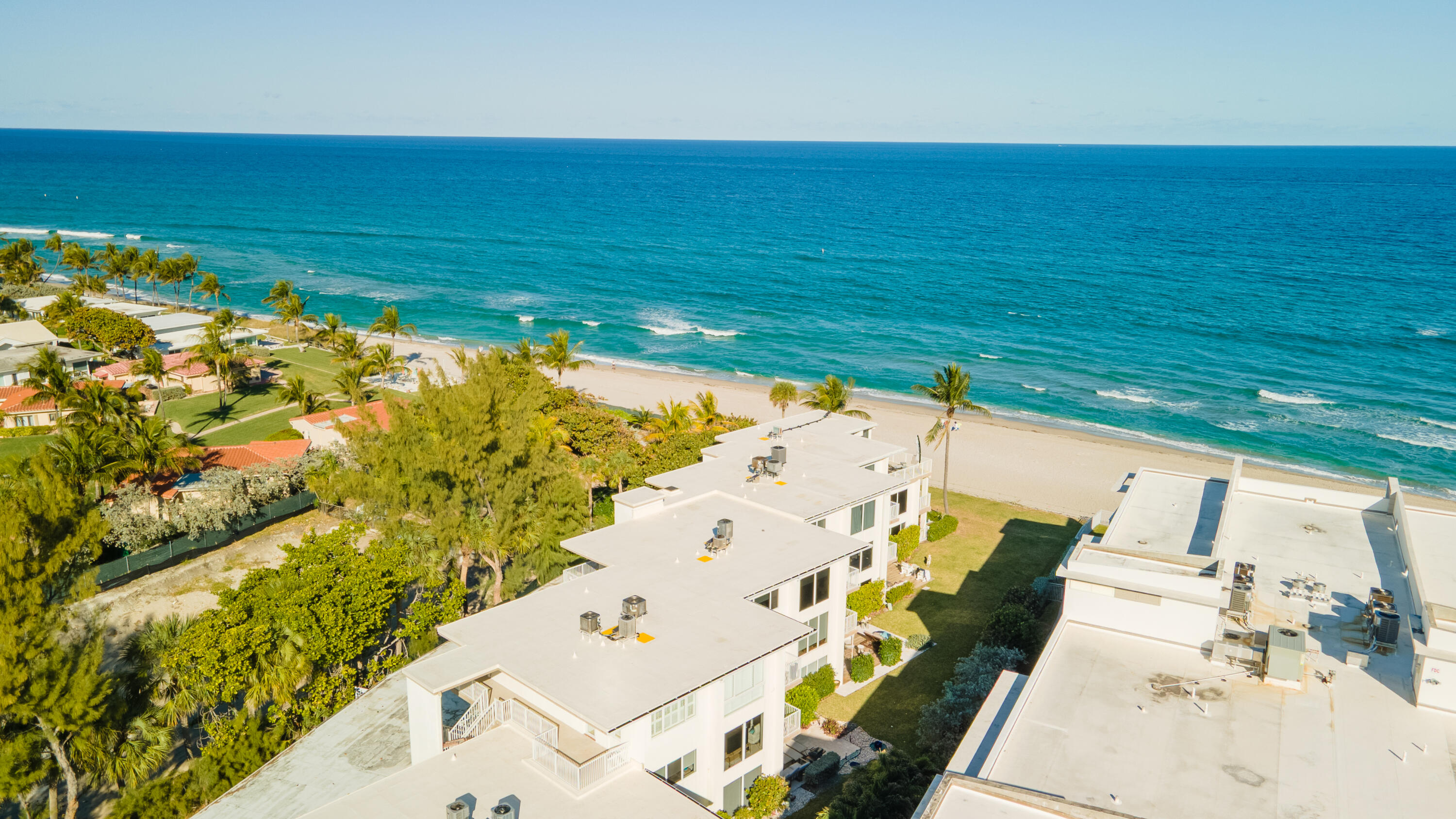 SHORELAND - Residential