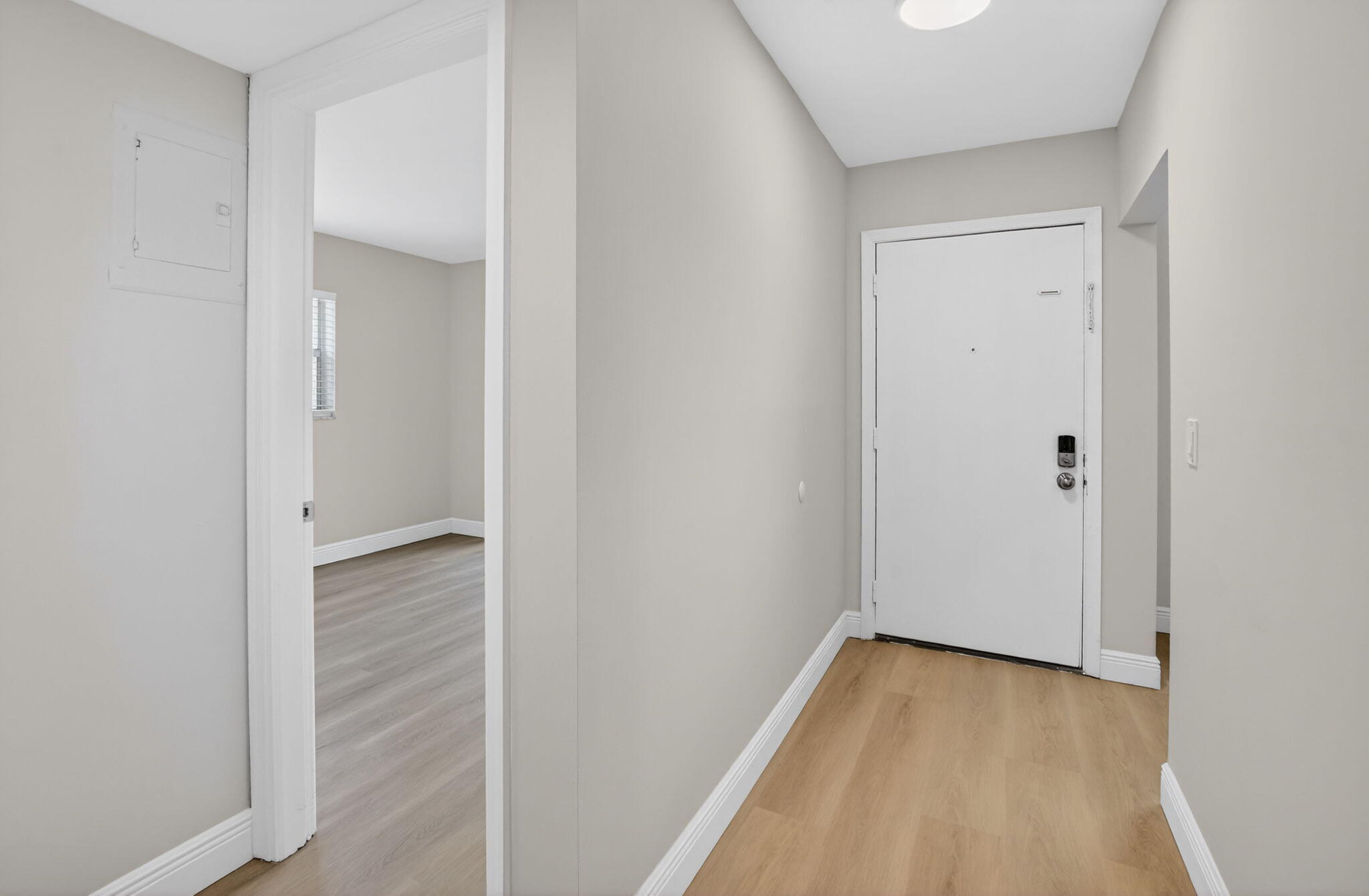 BARWOOD CONDO - Residential