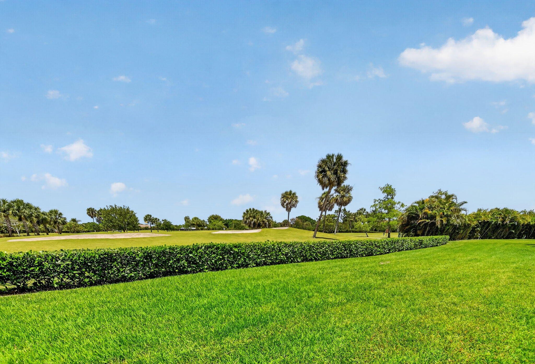 BARWOOD CONDO - Residential