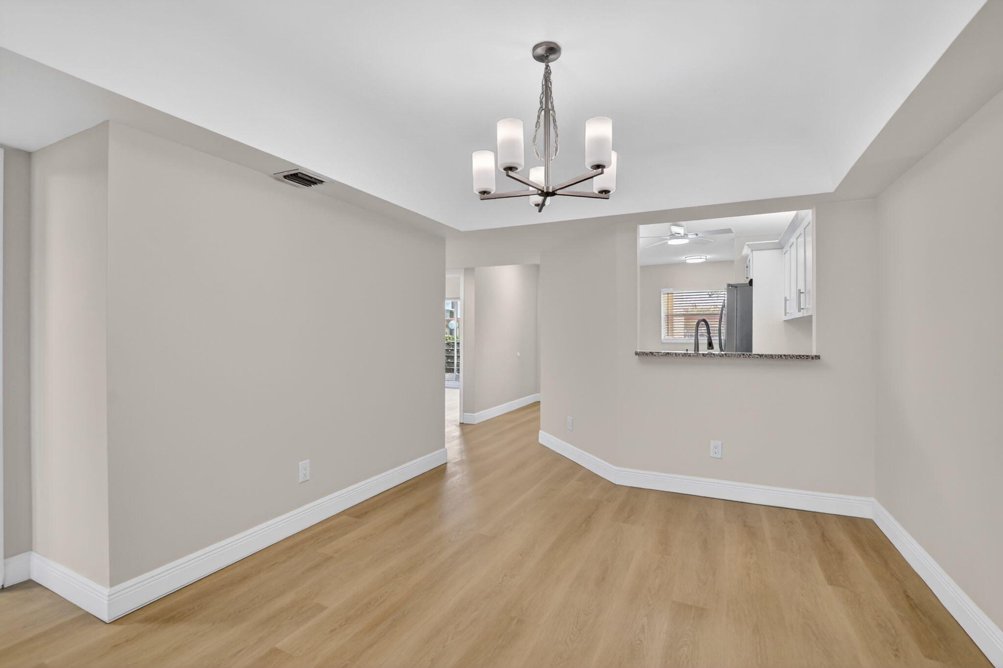 BARWOOD CONDO - Residential