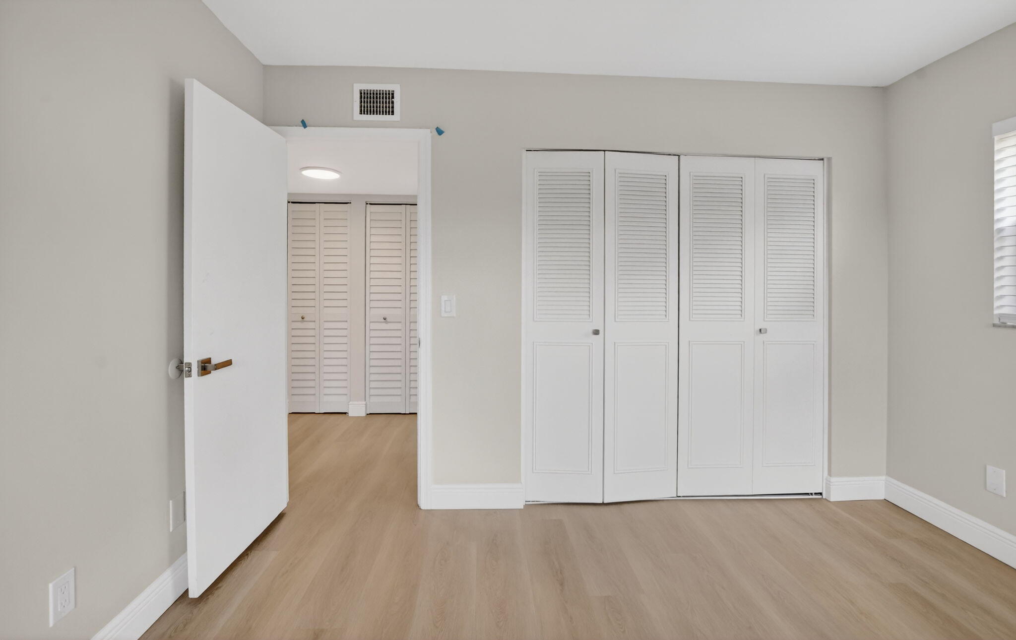 BARWOOD CONDO - Residential