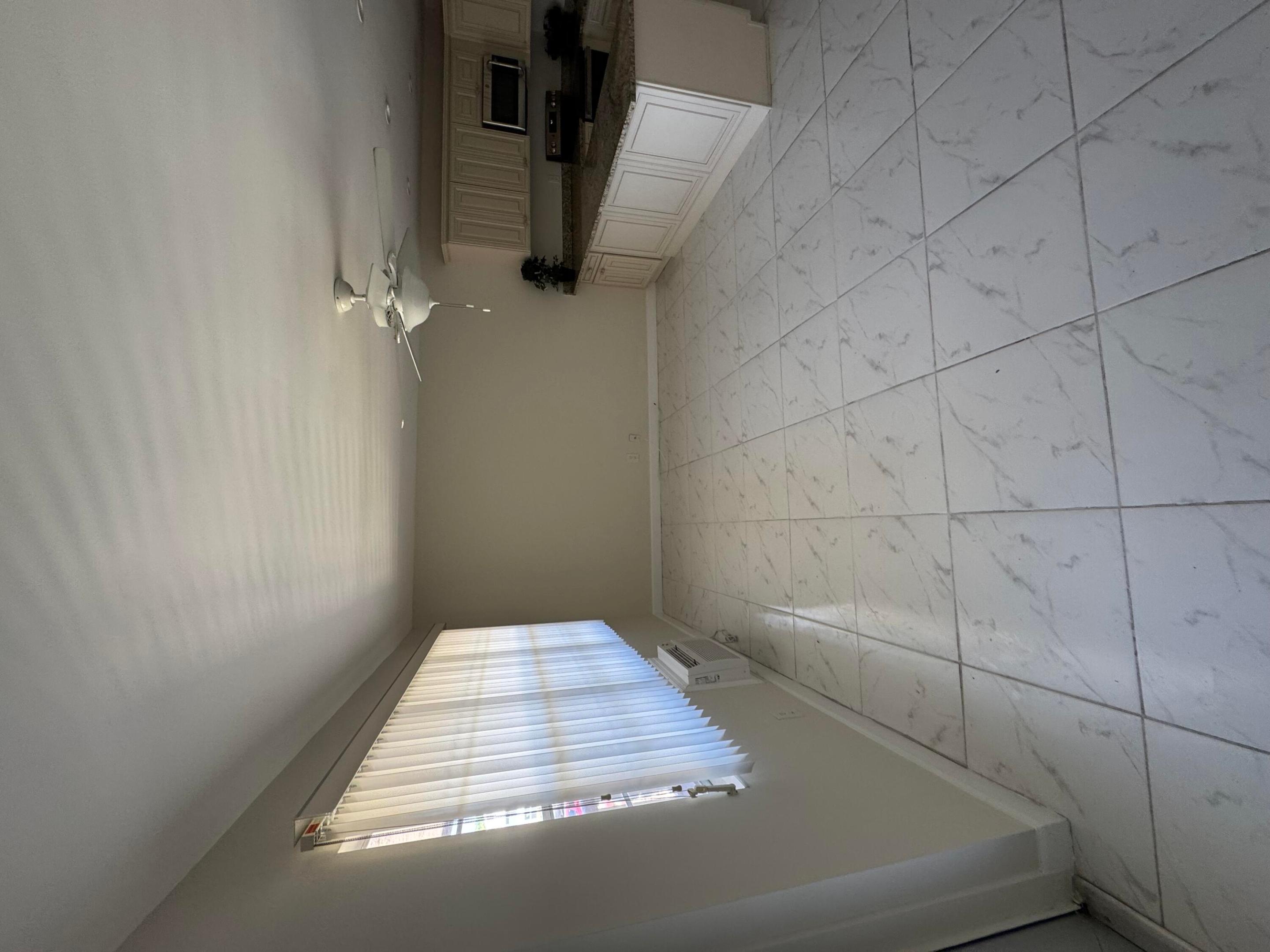 SUSSEX CONDO - Residential Lease