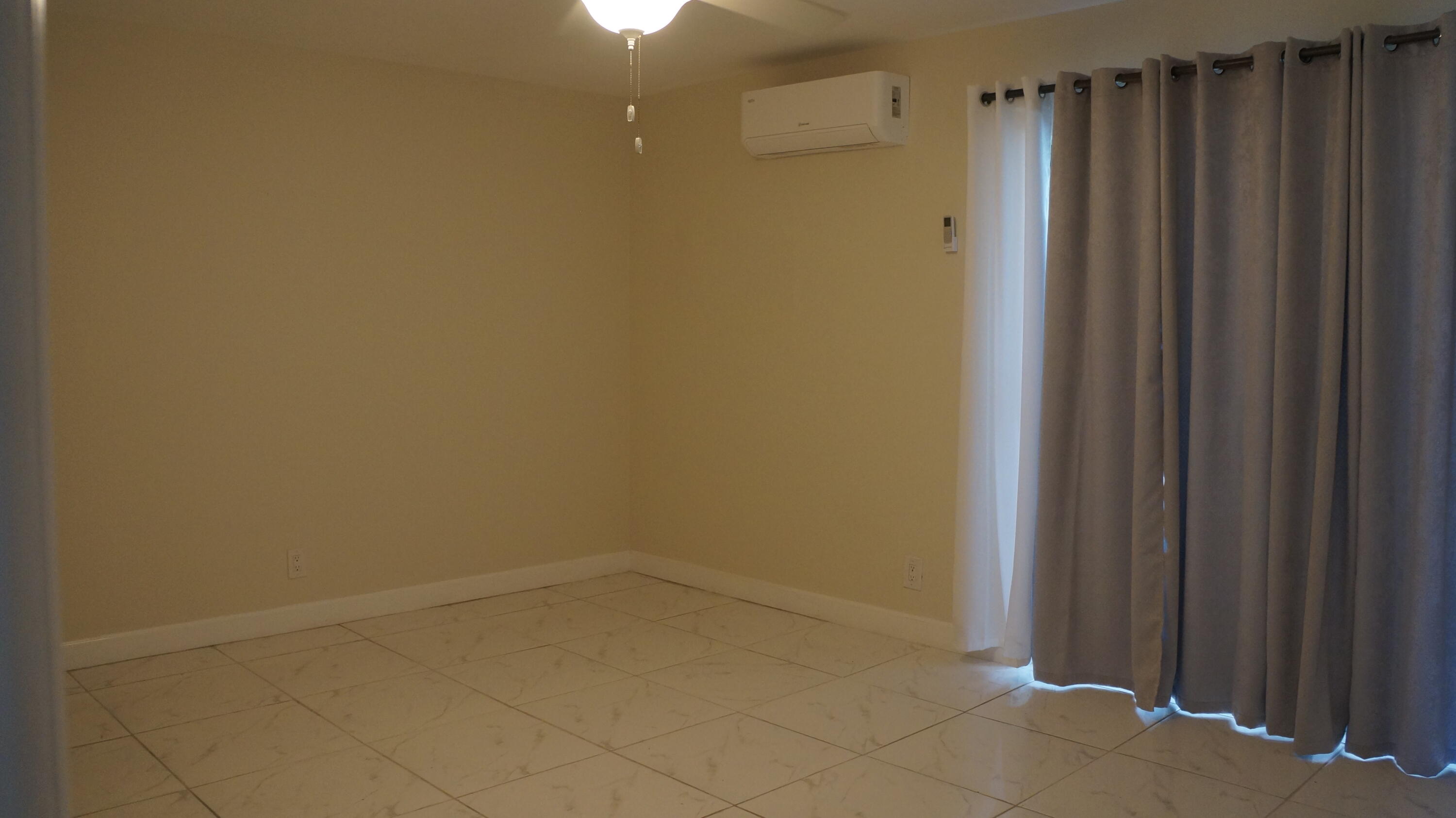 SUSSEX CONDO - Residential Lease