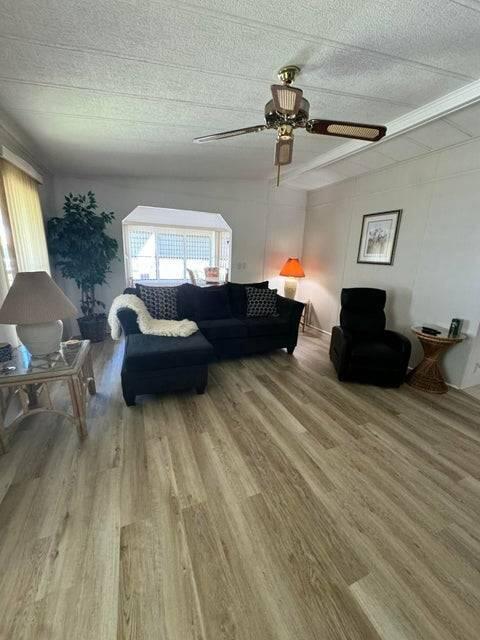 Spanish Lakes Country Clu - Residential