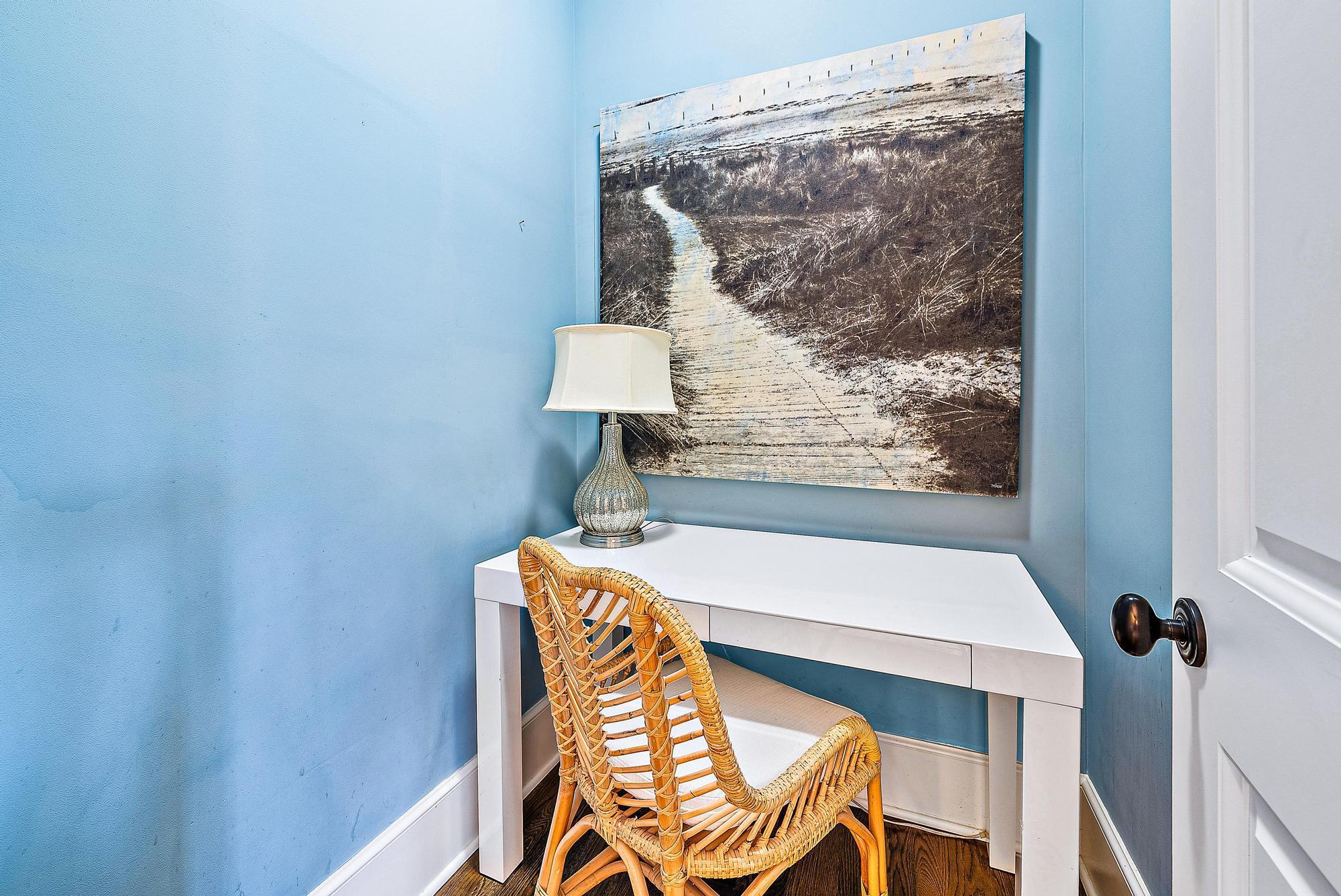 ROOTS - Residential Lease