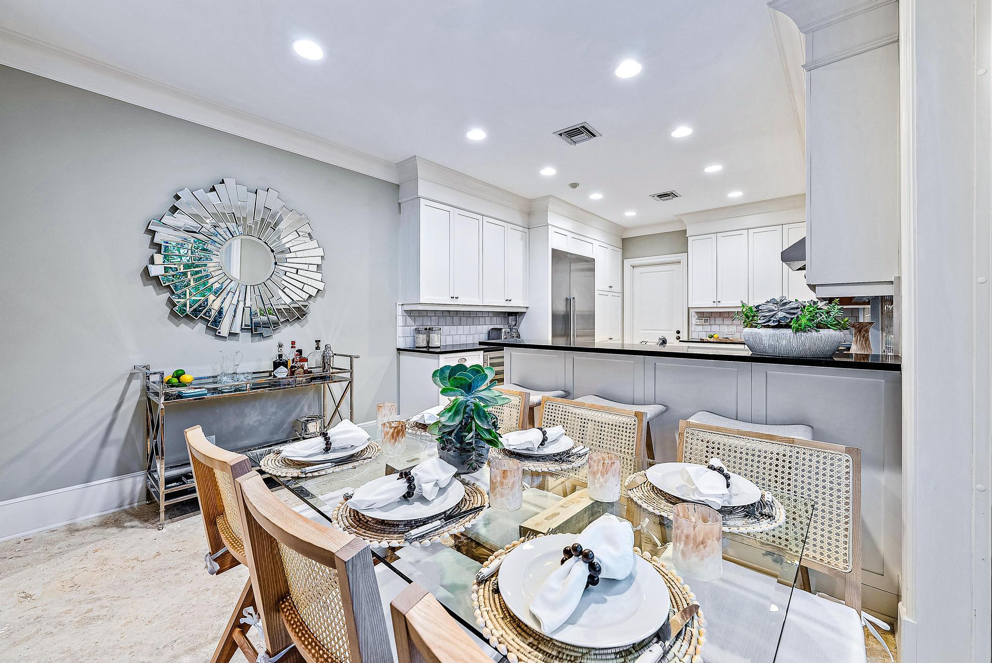 ROOTS - Residential Lease