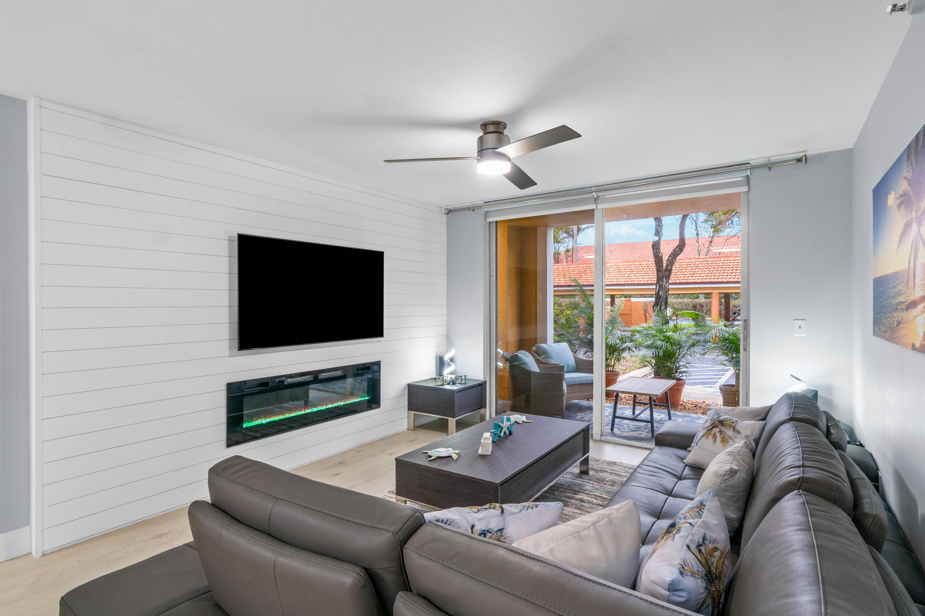 YACHT CLUB ON THE INTRACOASTAL CONDO - Residential