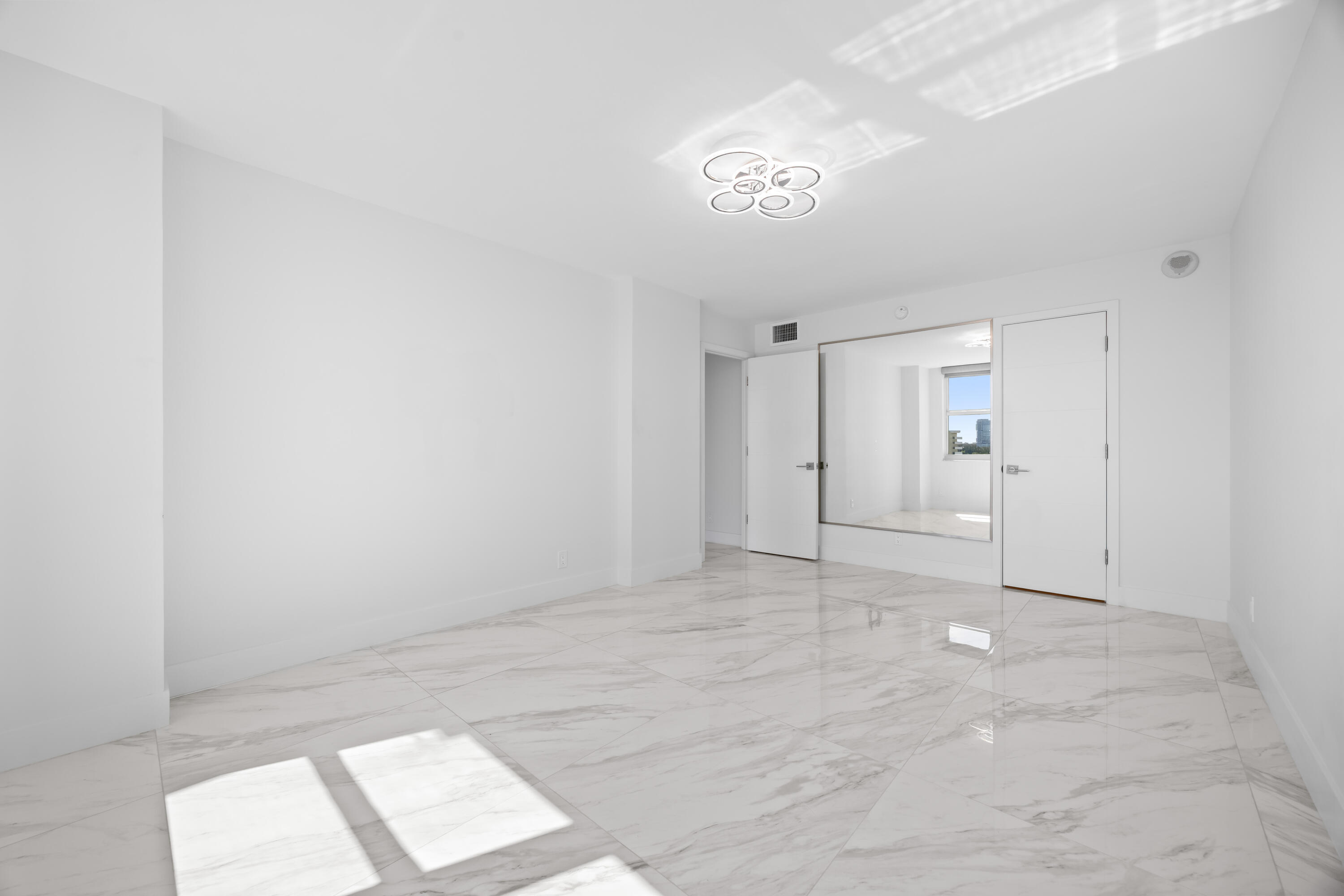 GOLDEN SURF TOWERS CONDO - Residential Lease